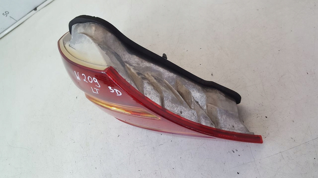 light rear part rear left Mercedes W209 CLK