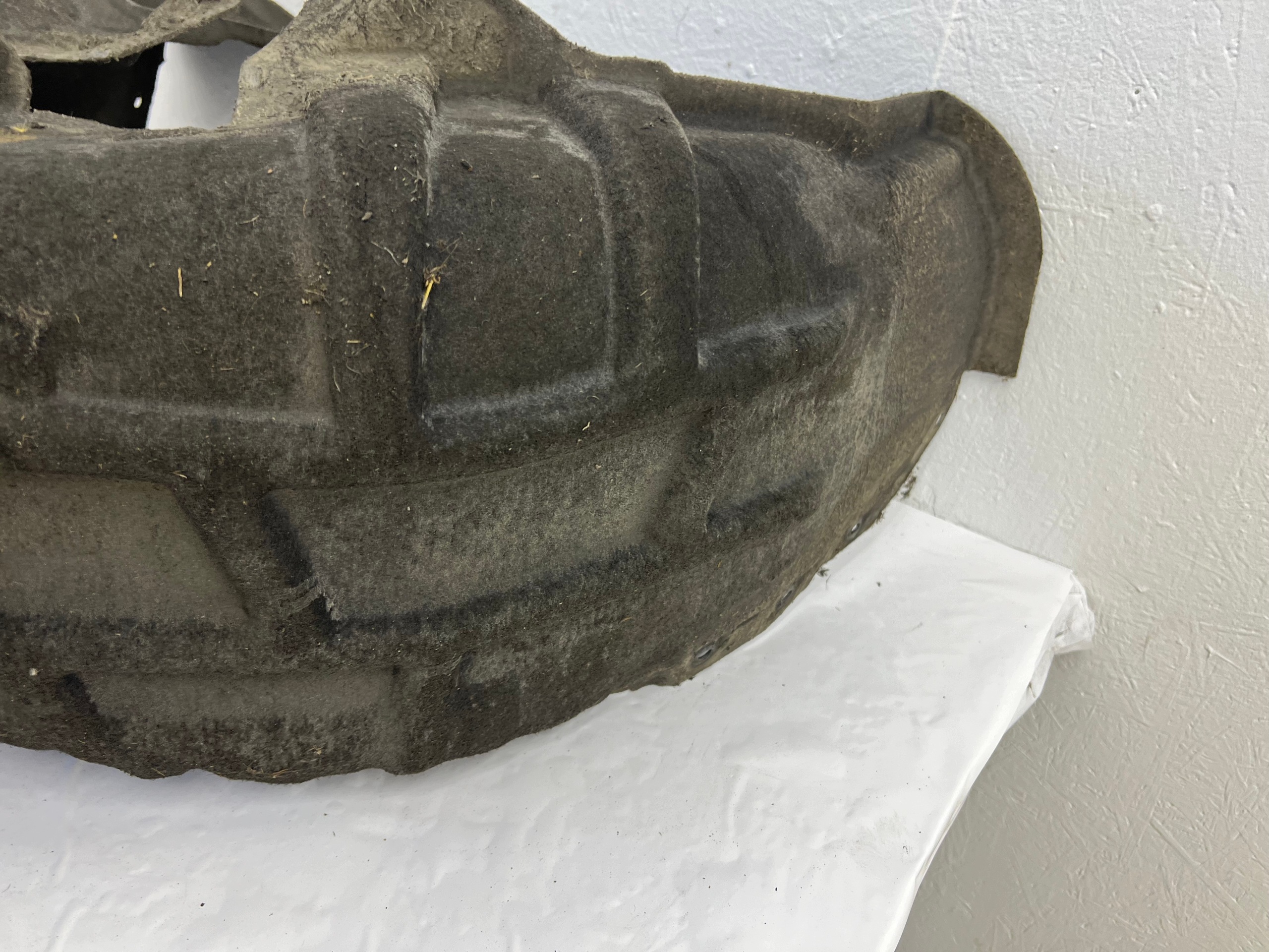 mudguard right rear part VOLVO V60 S60 II KOMBI