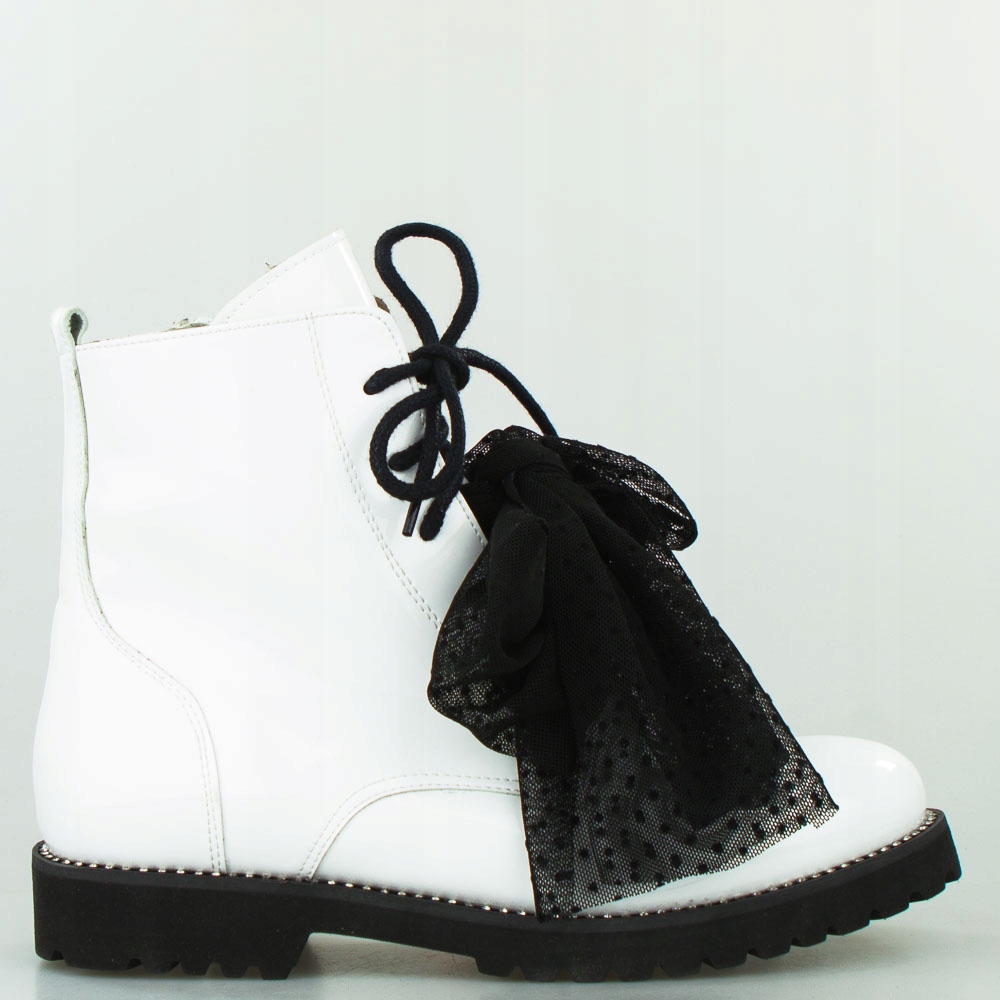 Bílé Lakované Workery Mašlička Pěkné 38