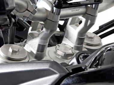 

Podwyższenie Kierownicy +20MM Sw-motech Triumph