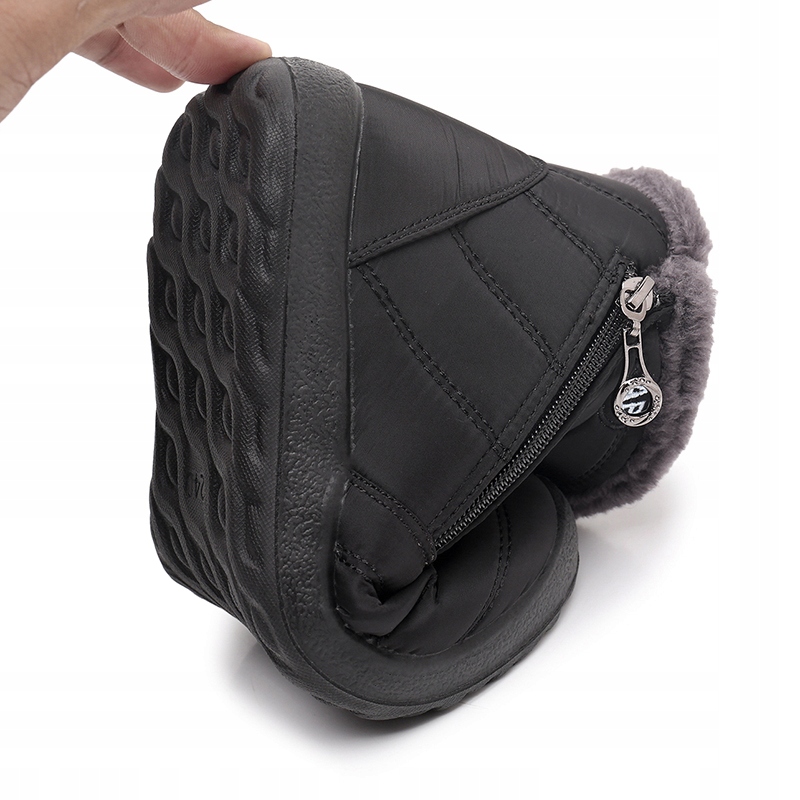 BUTY DAMSKIE ZIMOWE ŚNIEGOWCE CIEPŁE OCIEPLANE r37 Wzór dominujący bez wzoru