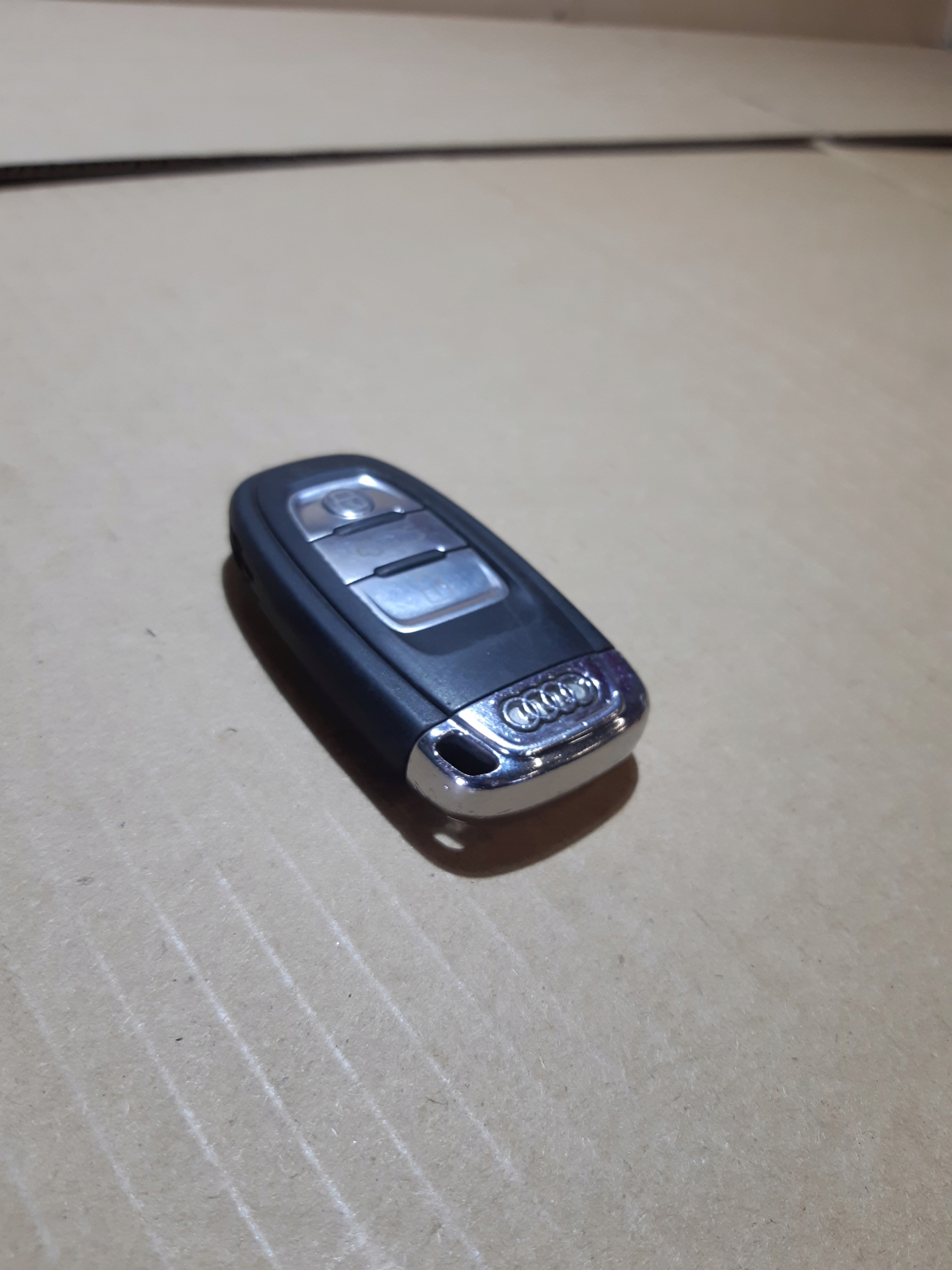 AUDI A5 S5 8T Schlüssel PILOT 8T0959754Q