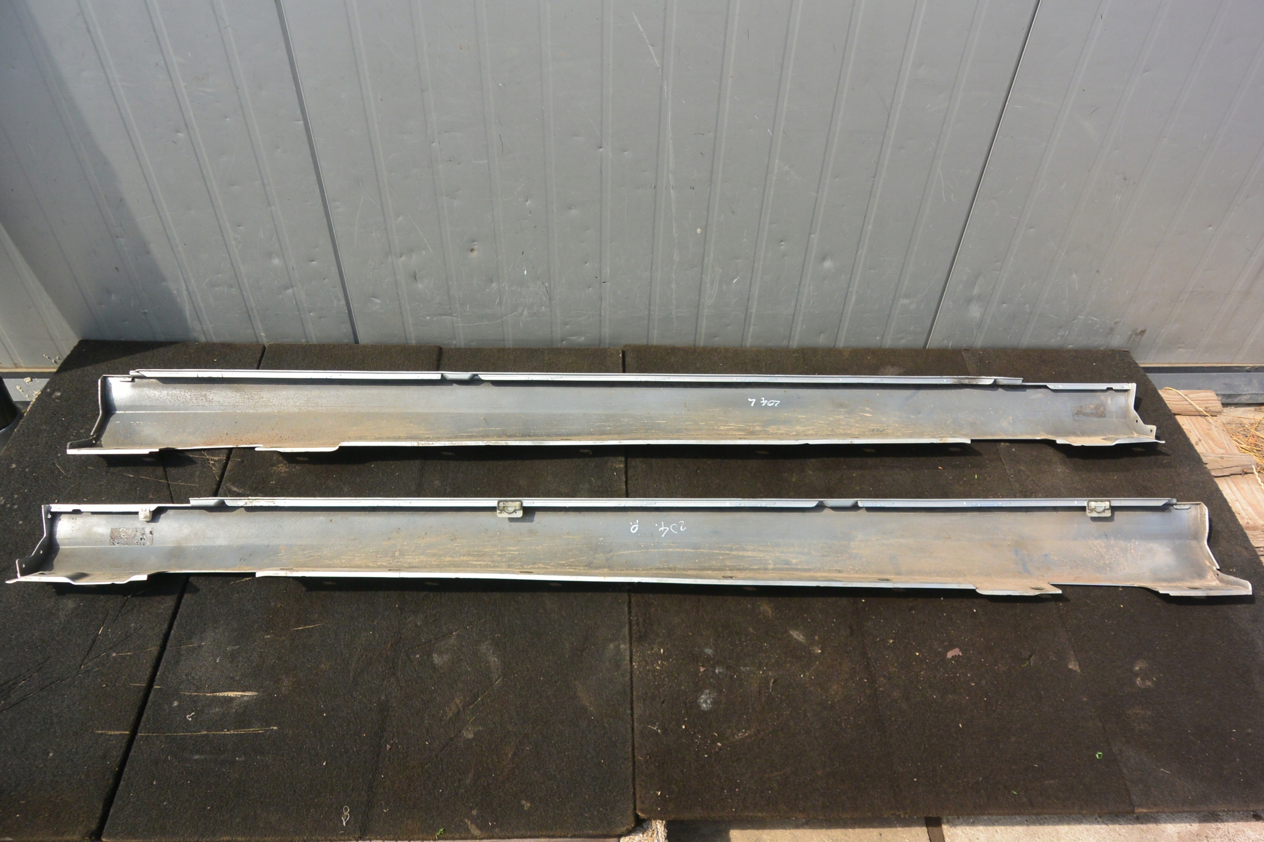moulding threshold MERCEDES W204 sedan AVANTGARDE 775