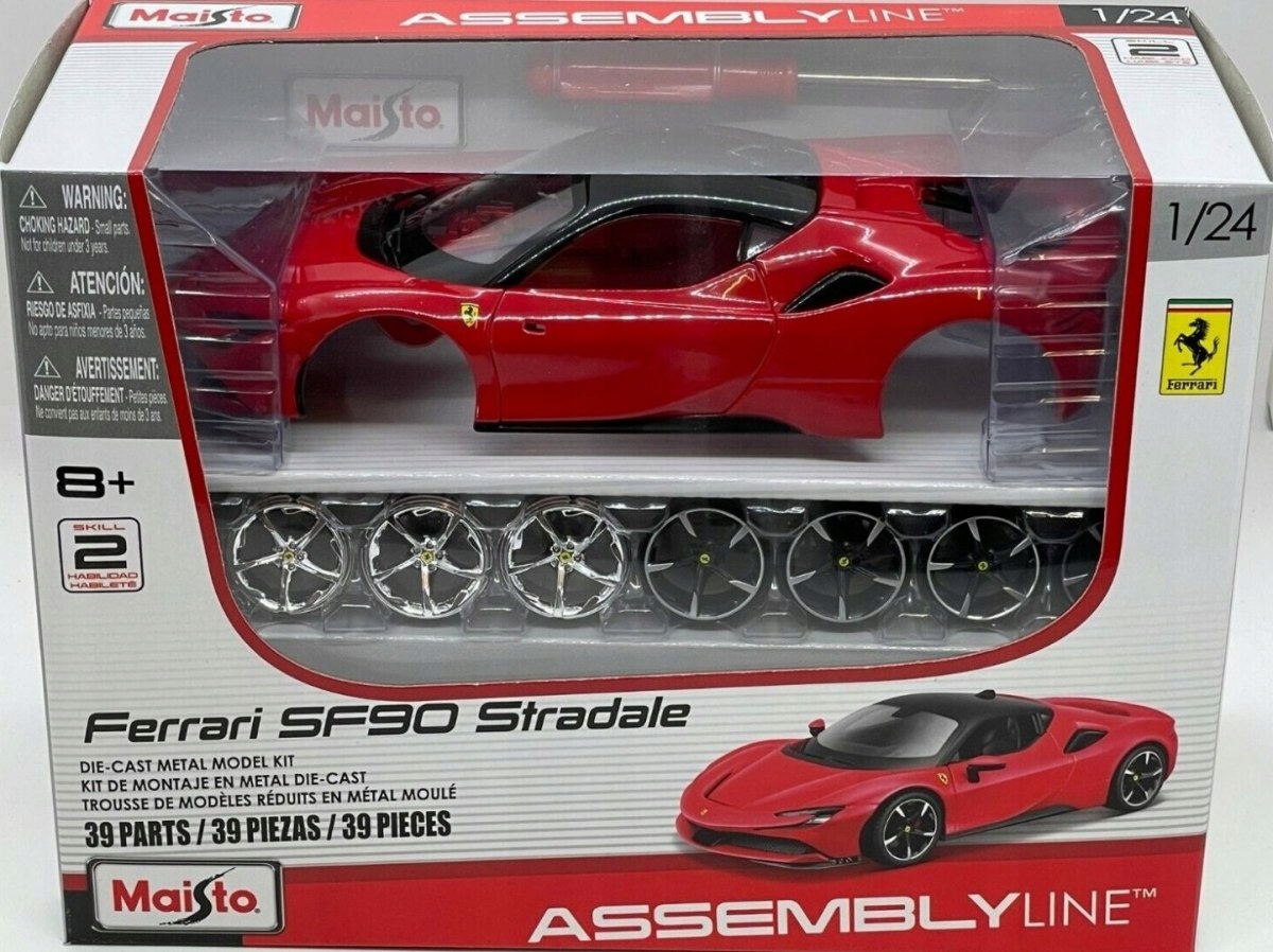 Ferrari SF90 Stradale red 1:24 na skládání Maisto