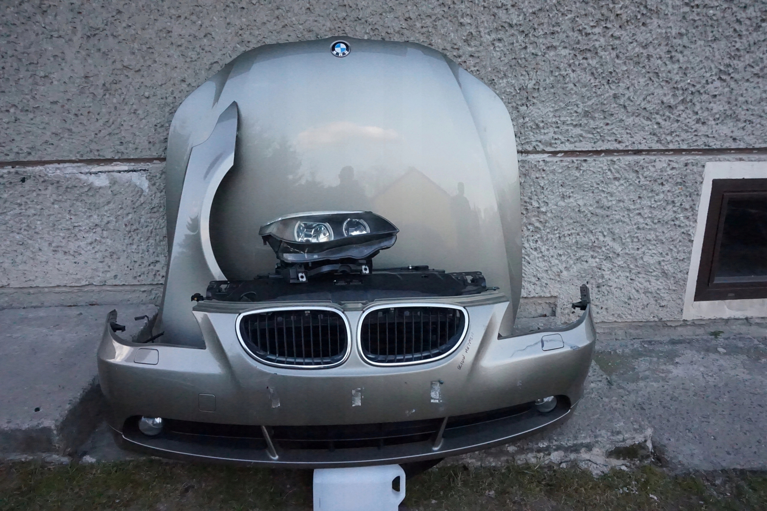 LAMPA LEWA KOMPLETNY PRZÓD BMW 5 E60