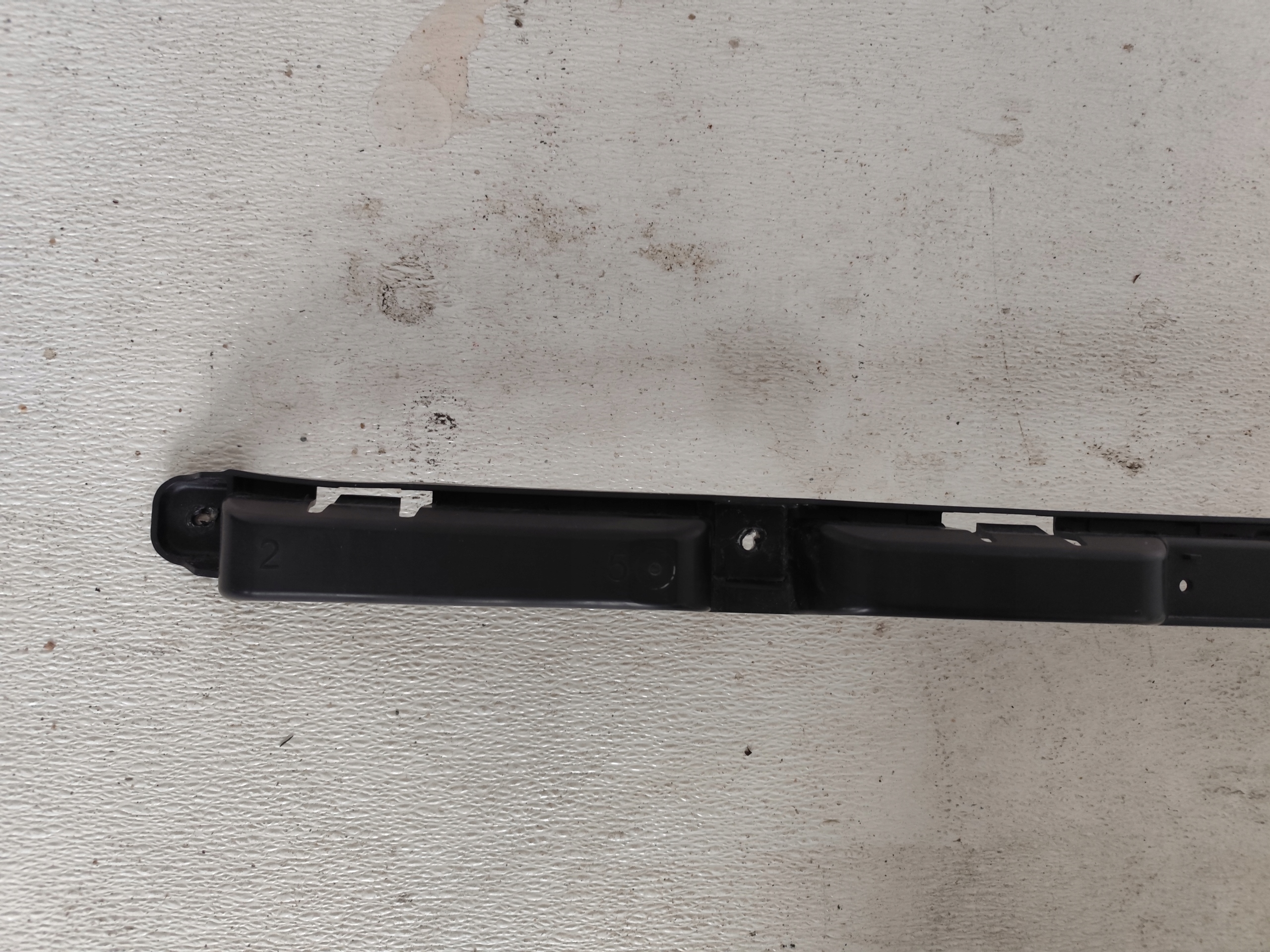 OPEL INSIGNIA B 2019 KOMBI central bumper bracket rear part