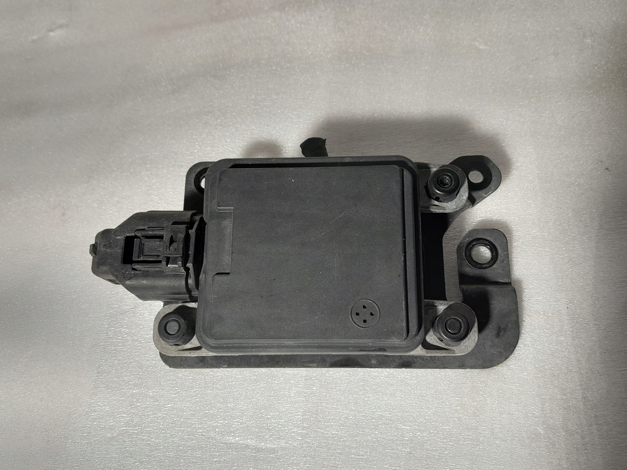 KIA CARNIVAL 2022 RADAR front sensor ODLEGLOSCI 99110-R0000