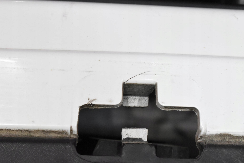 bumper front front BIALY DACIA DUSTER 1 and LIFT 13-17