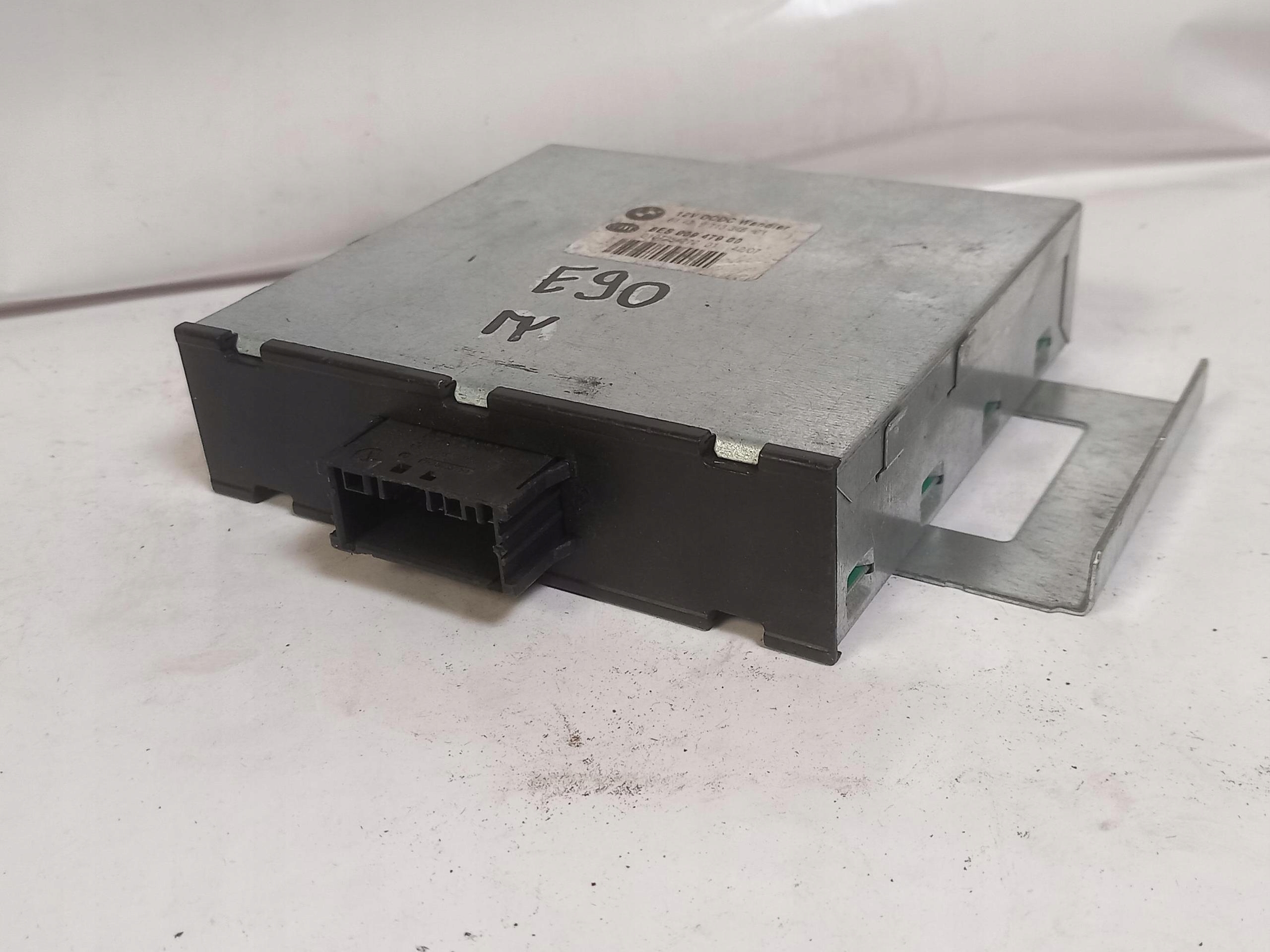 control unit module DCDC BMW SERIA 1 E87 E81 9113348 04-11