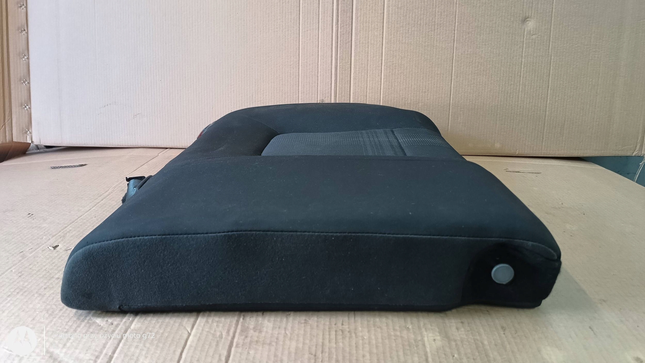 HYUNDAI BAYON OPARCIE KANAPY left rear part 2023R