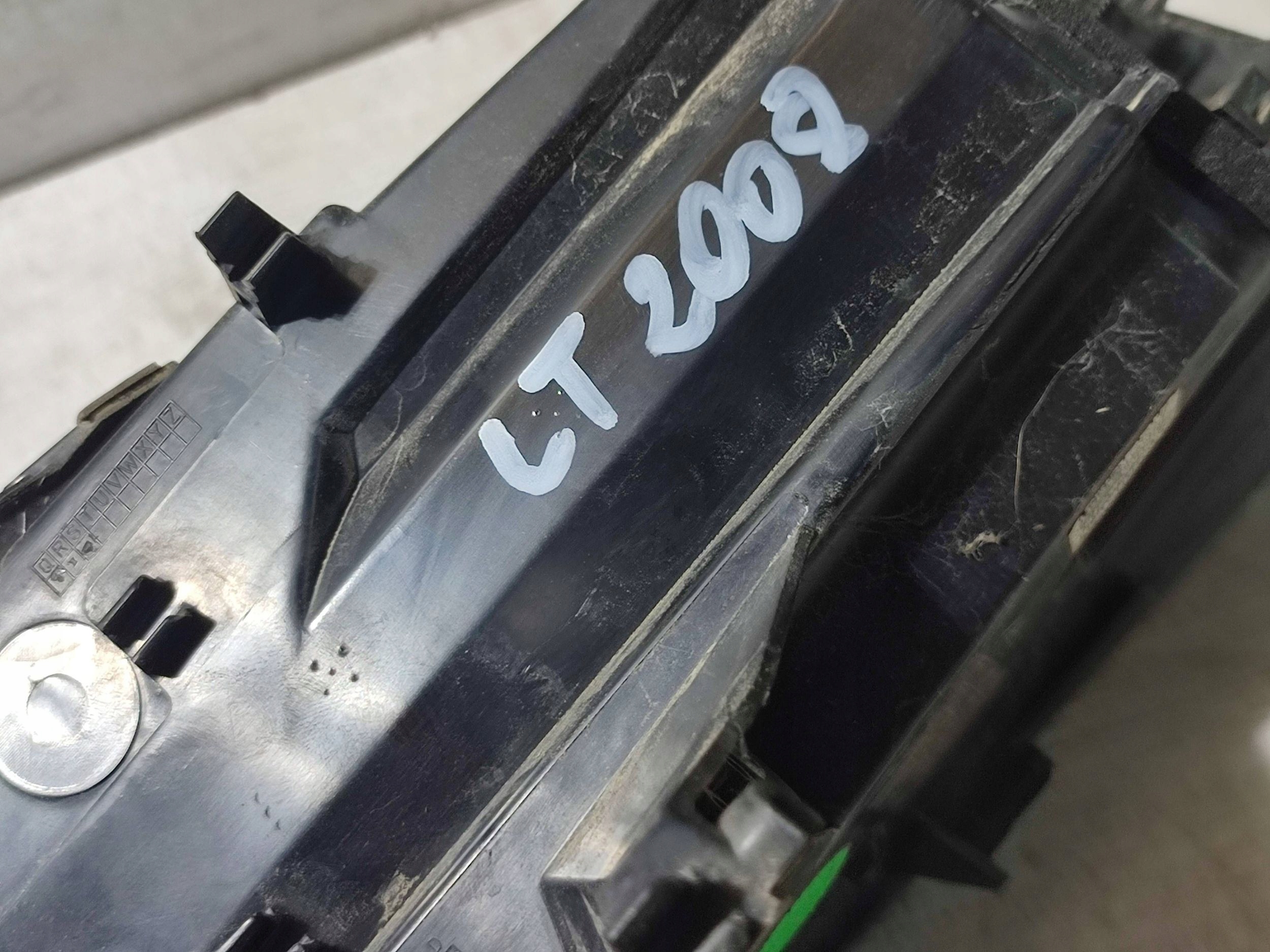 Peugeot 2008 II 2020 rear part side left light rear