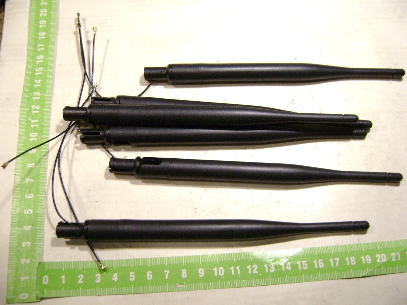 ANTENA Antenka do WIFI modemu ROUTERA INNE z IPEX