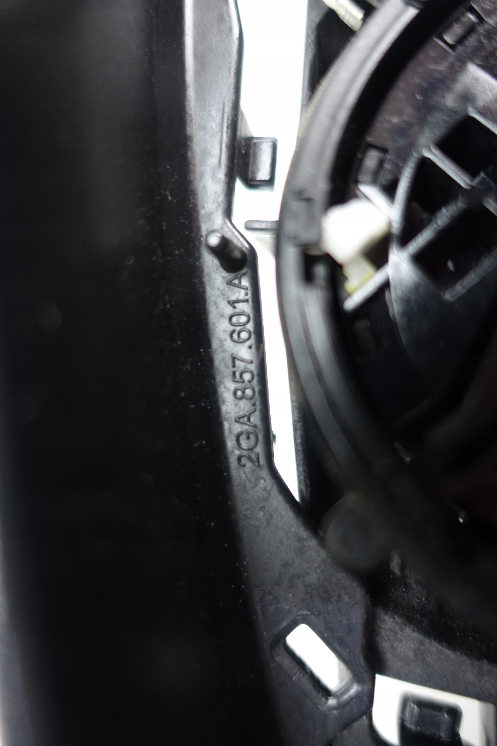 Spiegel links VW T-ROC 2GA 9+2 PIN 2GA857501AS