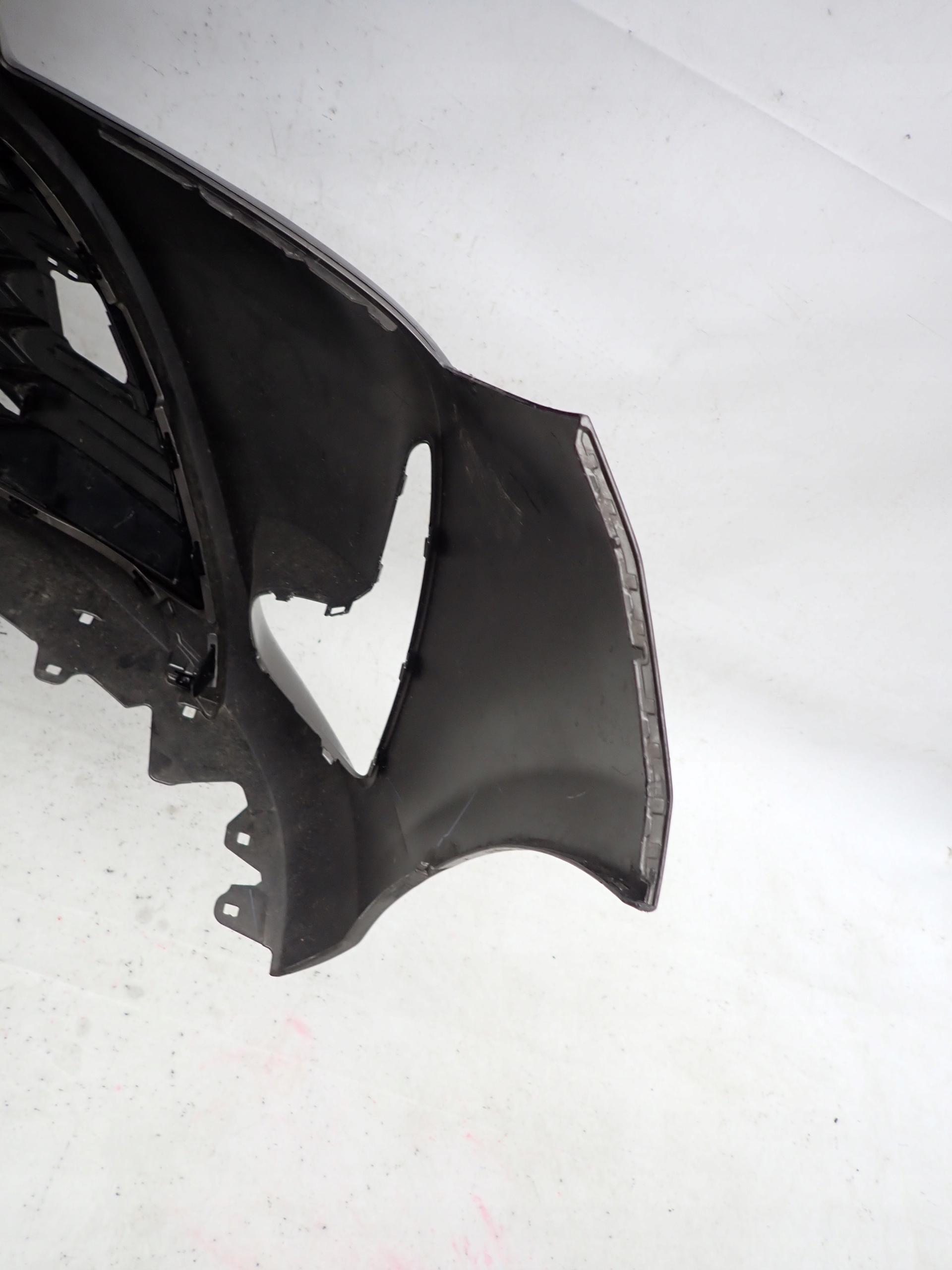 TOYOTA YARIS III LIFT 17-19 bumper front front