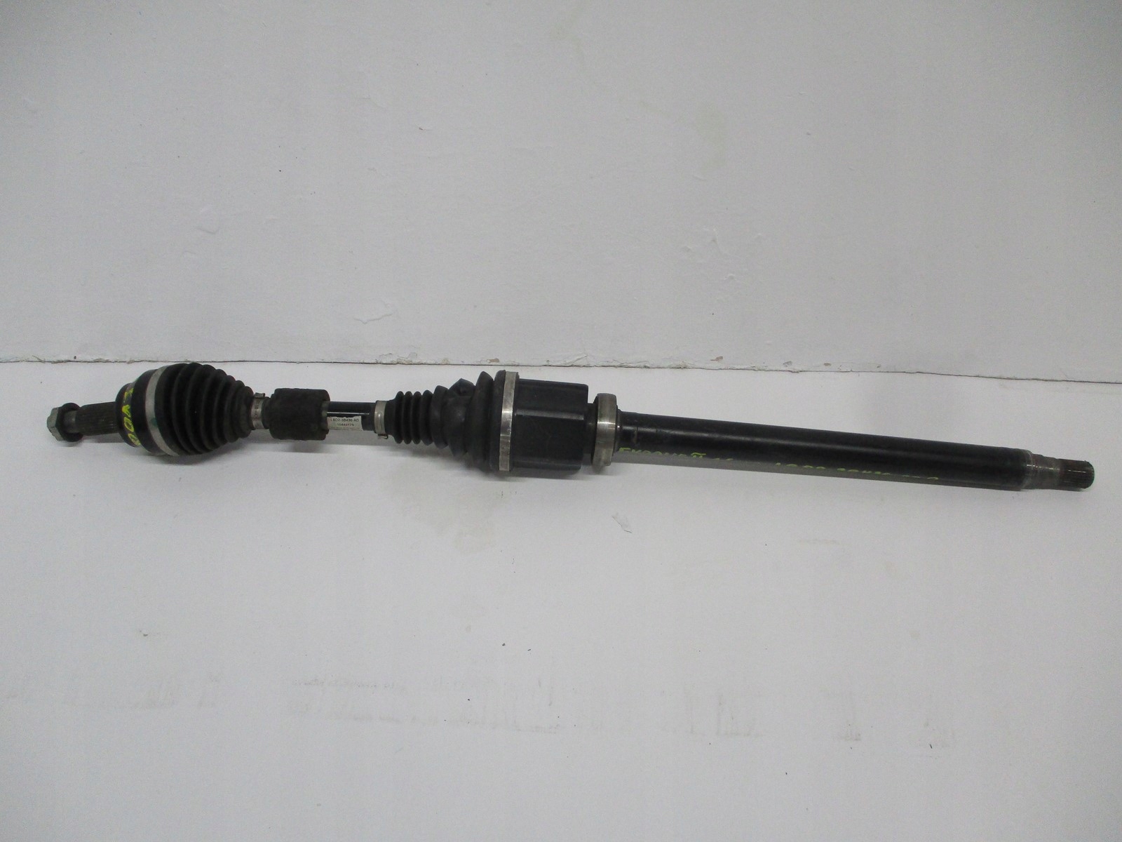 semi-axis right front RANGE ROVER EVOQUE II 1,5HYB L8D2-3B436-AD