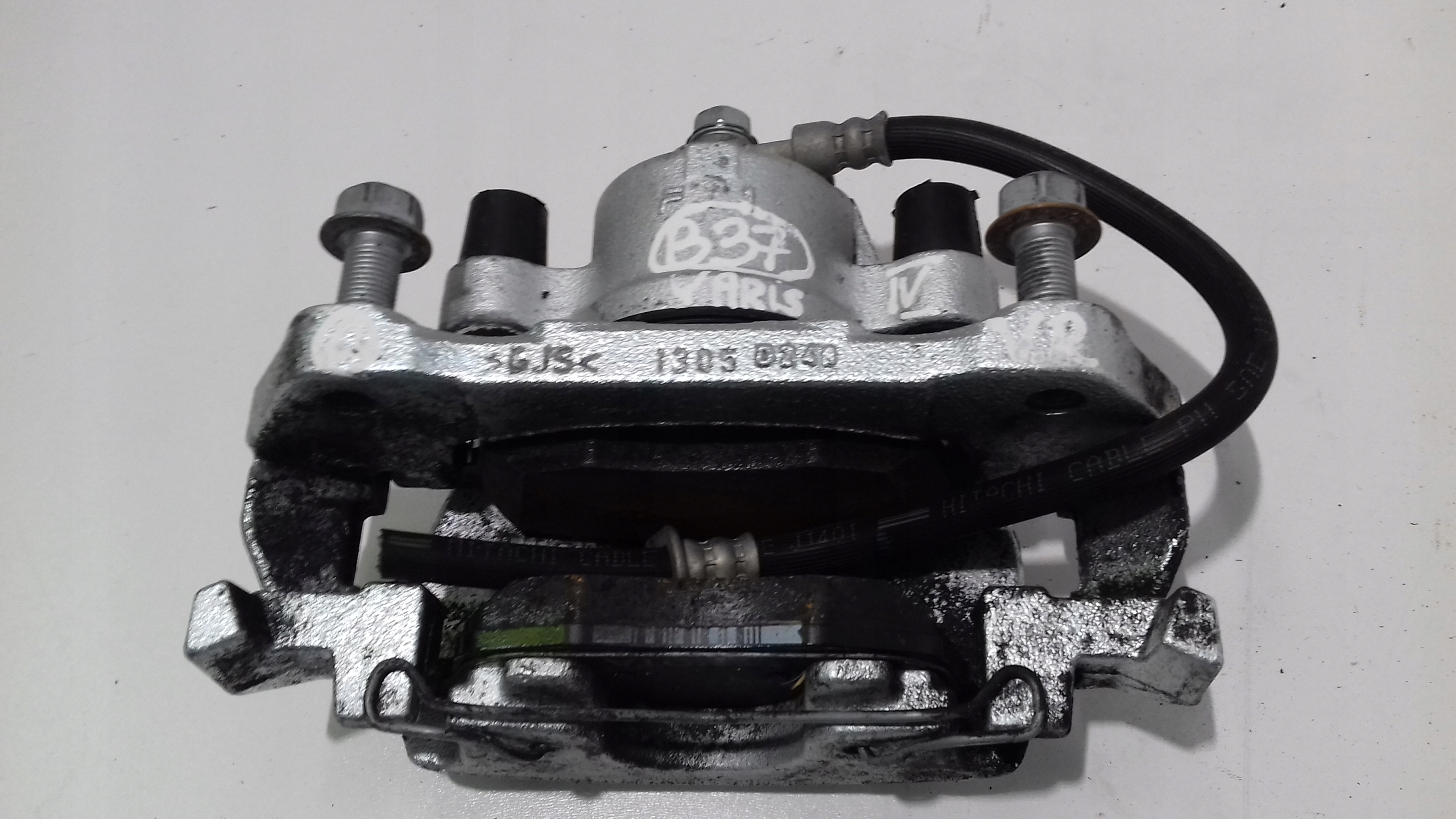 TOYOTA YARIS IV caliper brake right front 2021