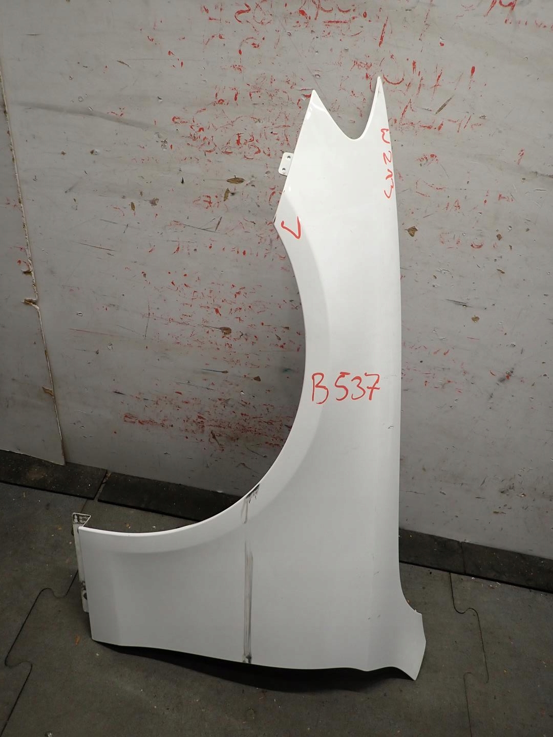 fender front front left MERCEDES E-KLASA W213 2016