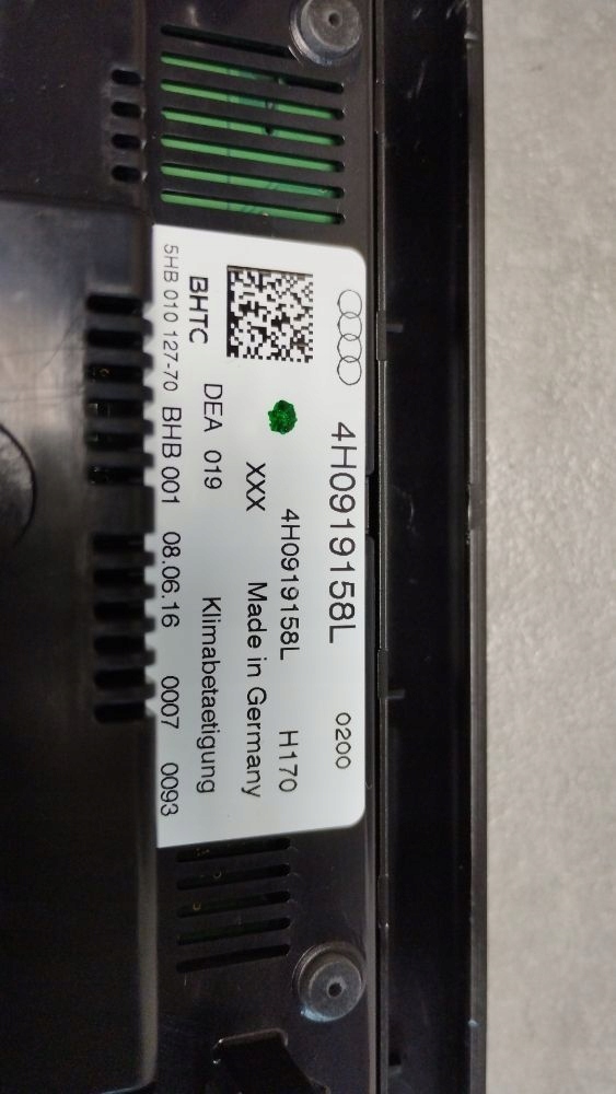 Audi A8 D4 4H PANEL klimaanlage heck 4H0919158L
