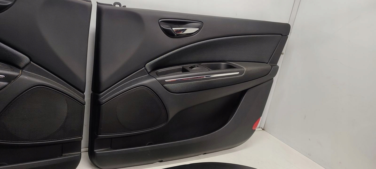 side side komplet Fiat Bravo II 1,4 T-JET 5D