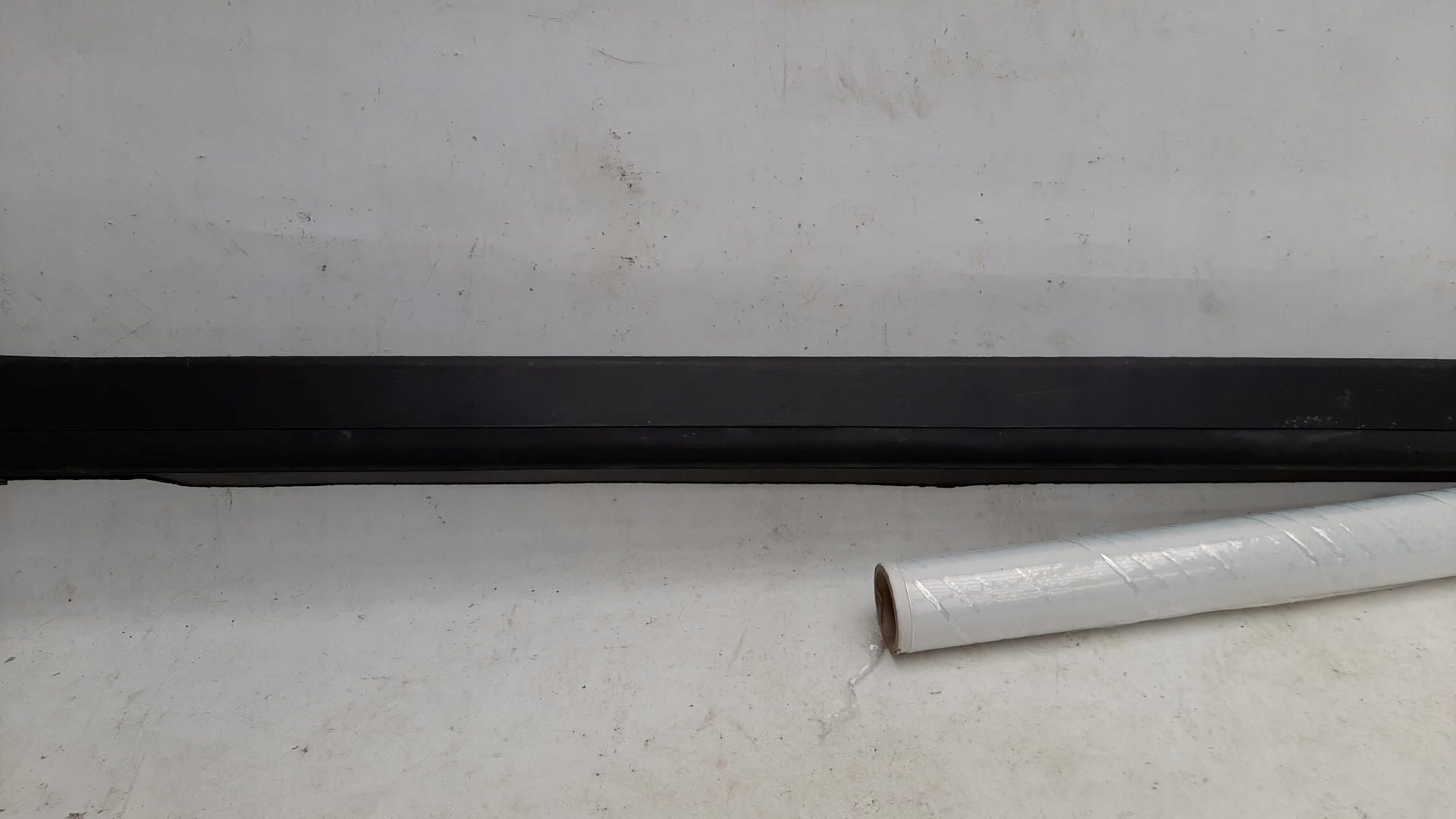 KIA SPORTAGR V 21- threshold right moulding threshold right 87754-R2000