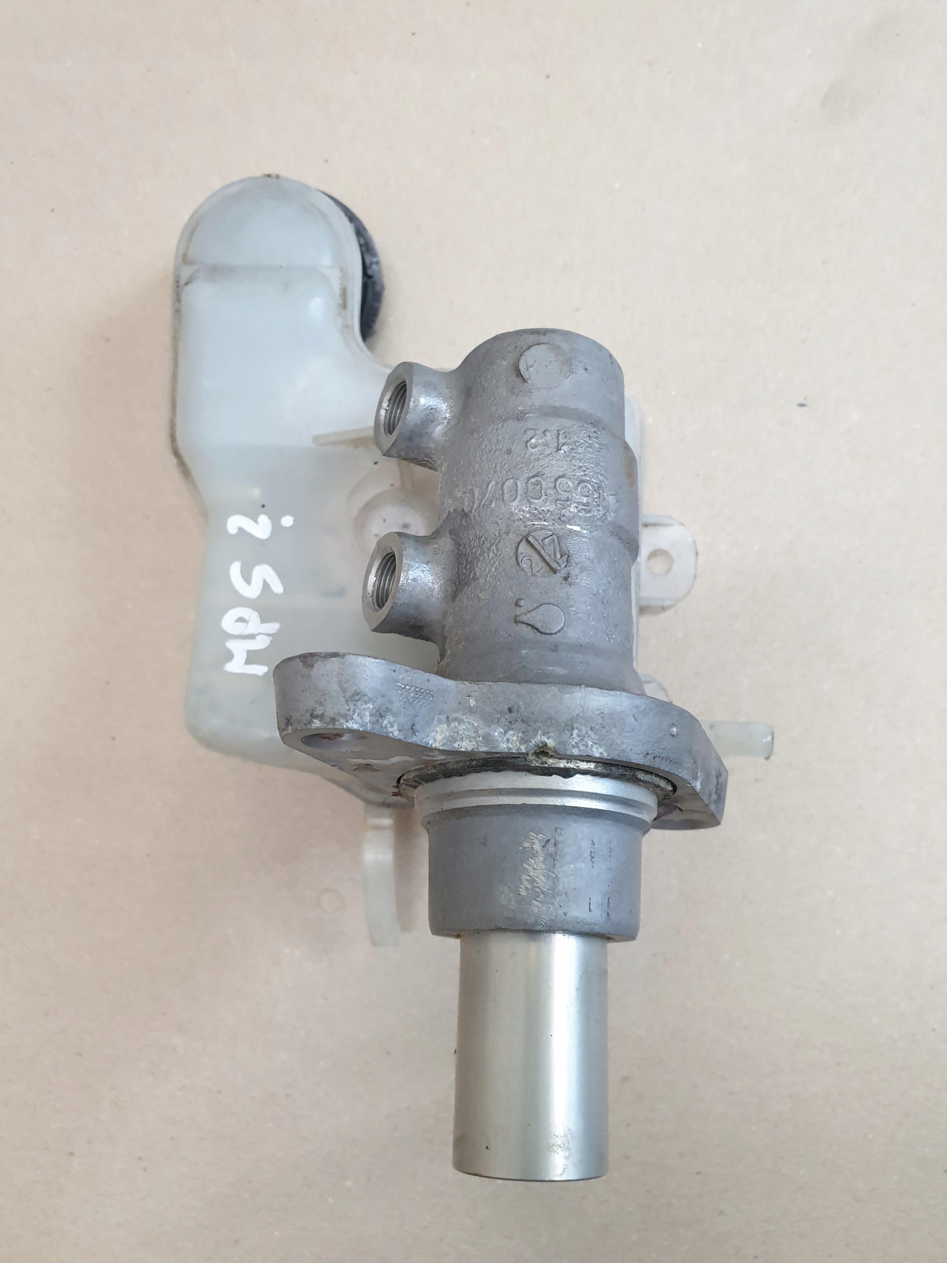 Servofreno serbatoio MAZDA 3 BK OE EU 41550070