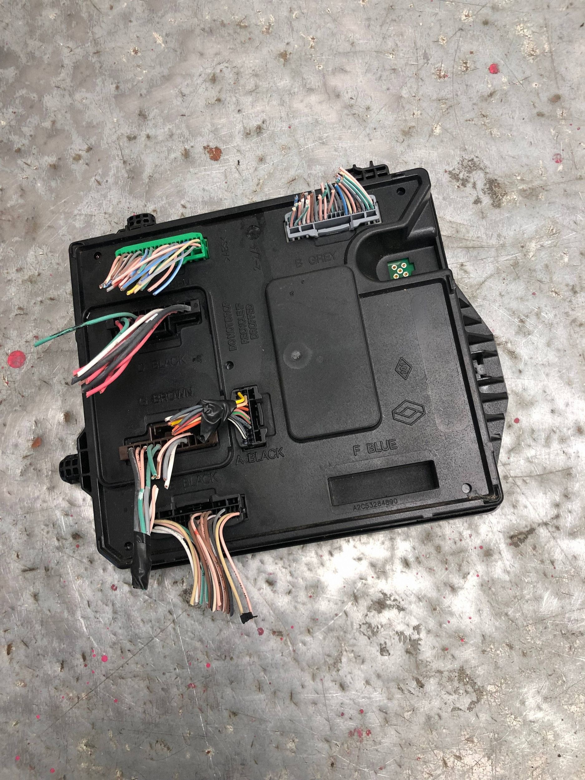 module control unit RENAULT MEGANE III 284B17288R