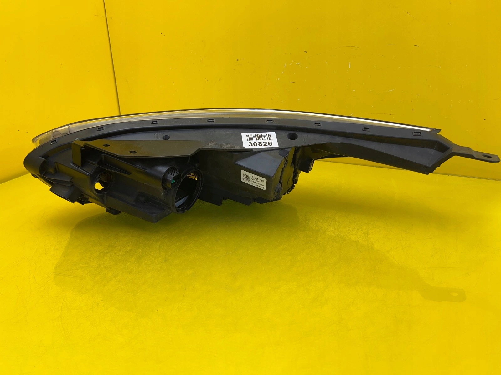 light right Kia Ceed III Lift Full Led 92102J7500