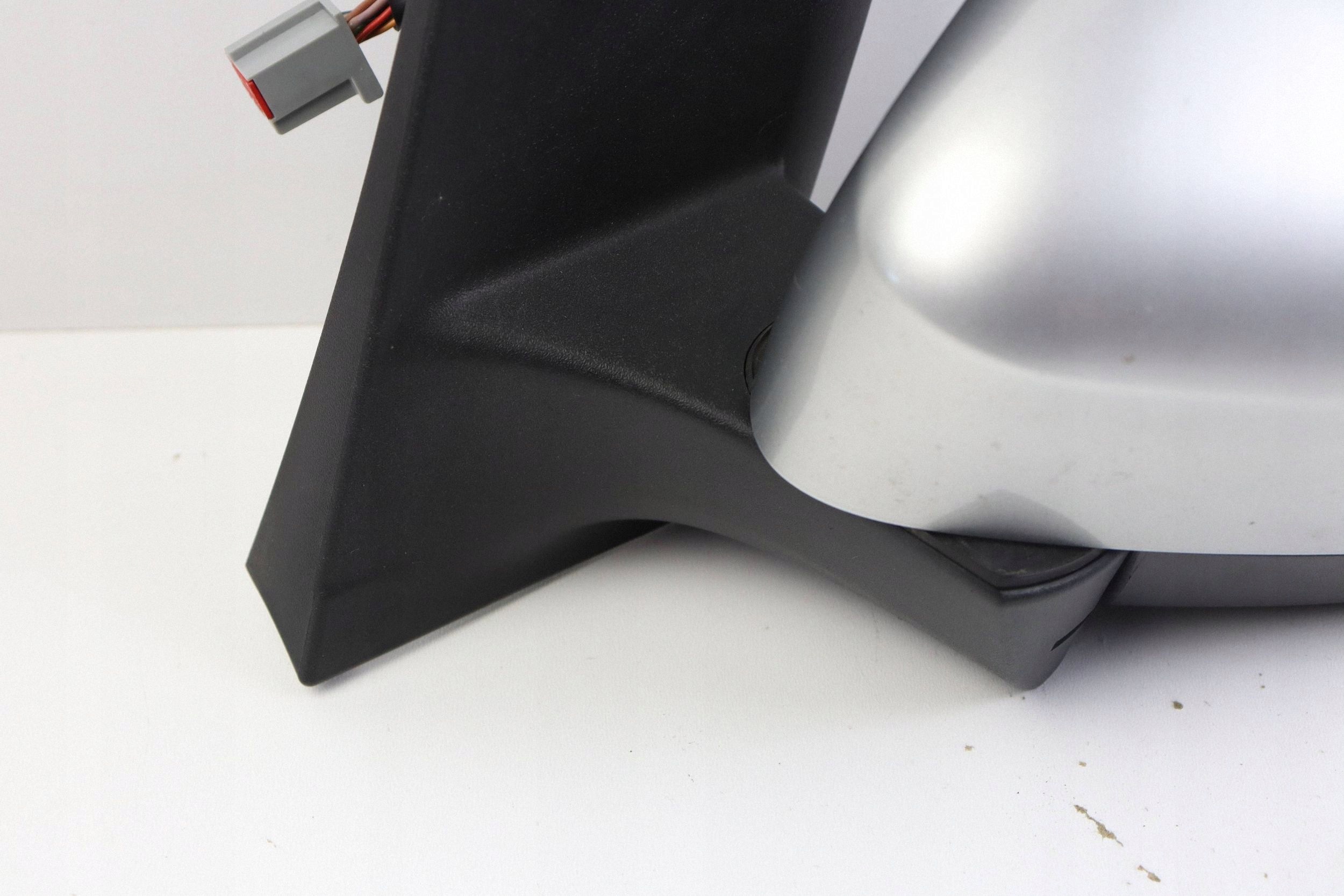 FORD FOCUS MK2 mirror left 9 PIN LAKIER 03 EUROPA E9034440 E9024440