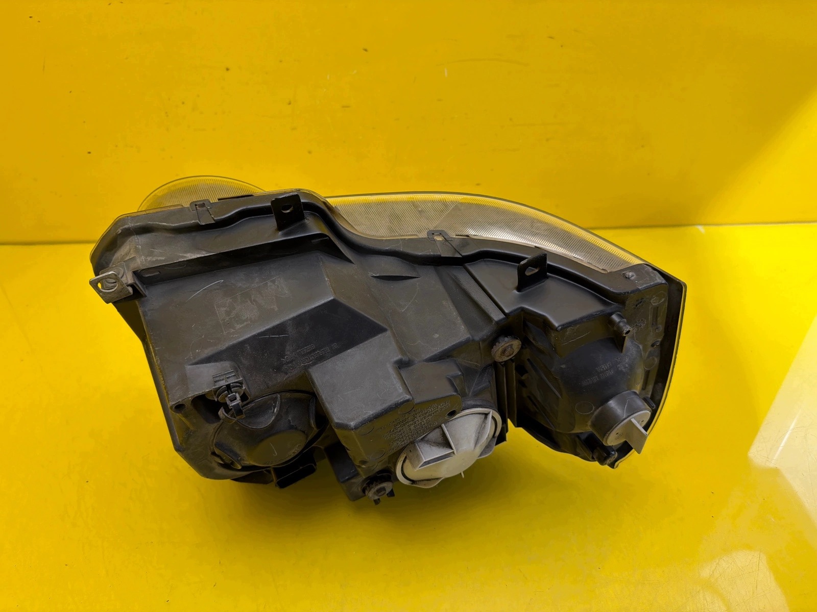 light left front Land Rover Freelander and Lift 2000