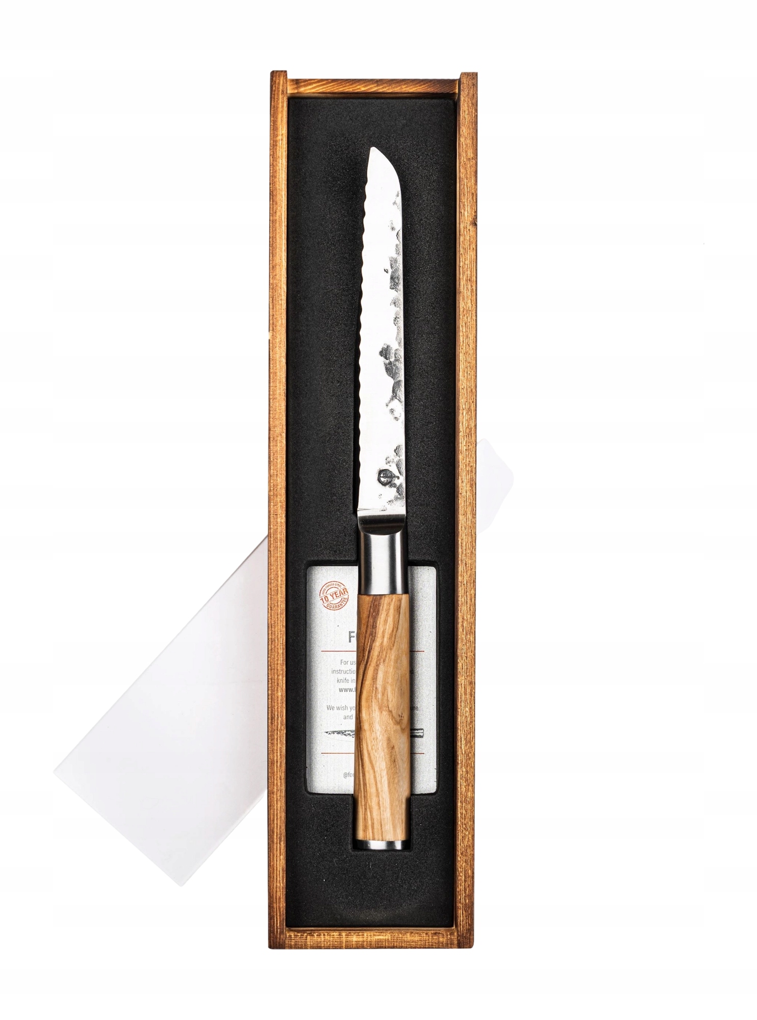 Forged Olive Univerzální nůž se zoubkovaným ostřím, délka čepele 135 mm