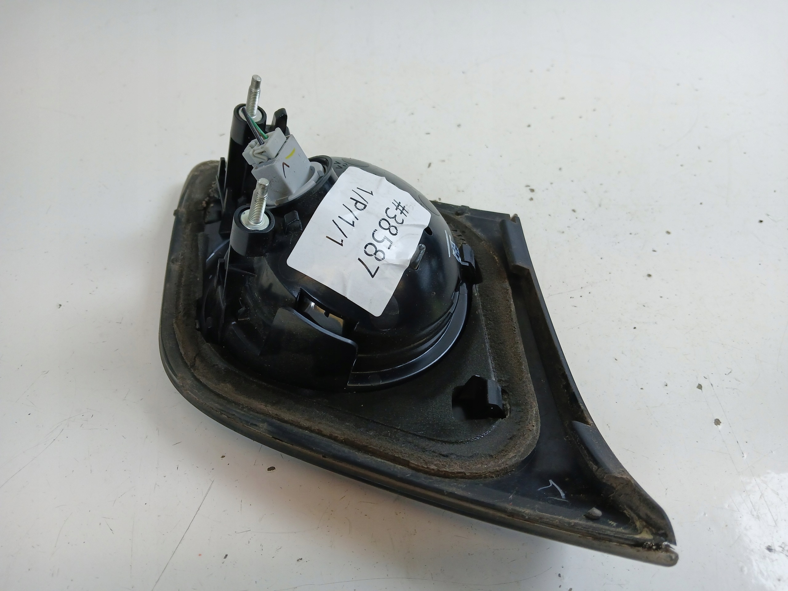 MAZDA 3 BK and LIFT light left rear part trunk door