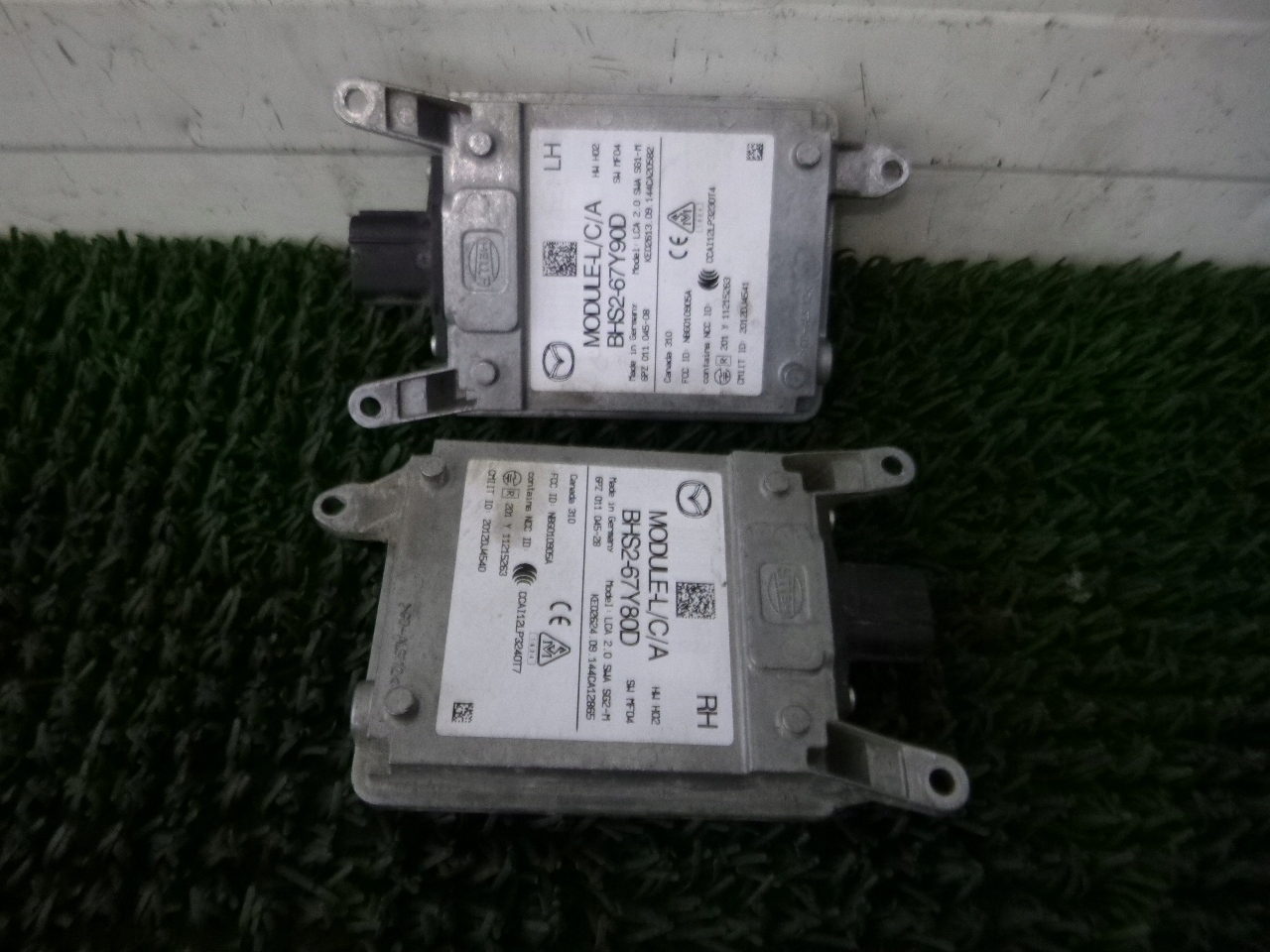 MAZDA 3 BM 13- module SENSOR left BHS2-67Y90D