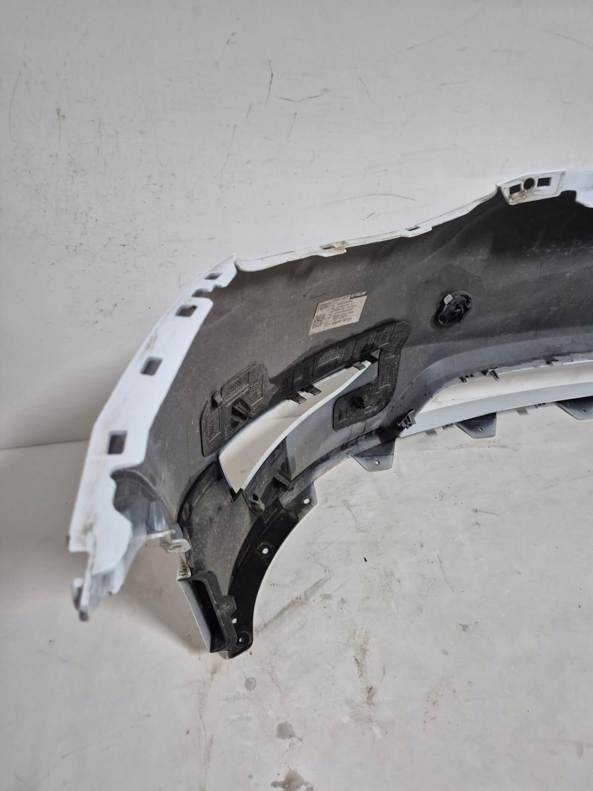 TESLA MODEL Y 20-25 Paraurti Anteriore Anteriore