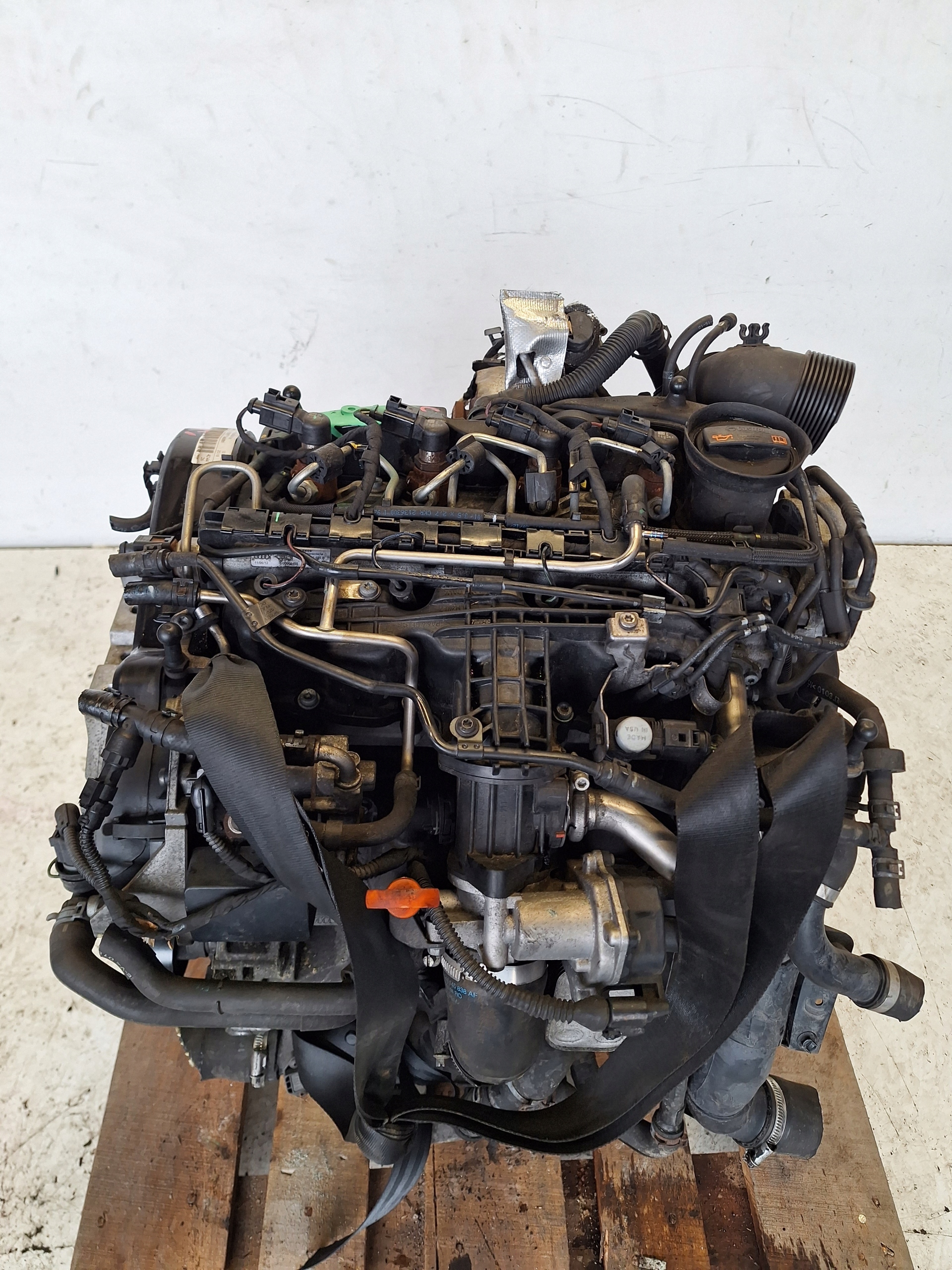VOLKSWAGEN SEAT SKODA AUDI engine 1.6 TDI CAY 105KM