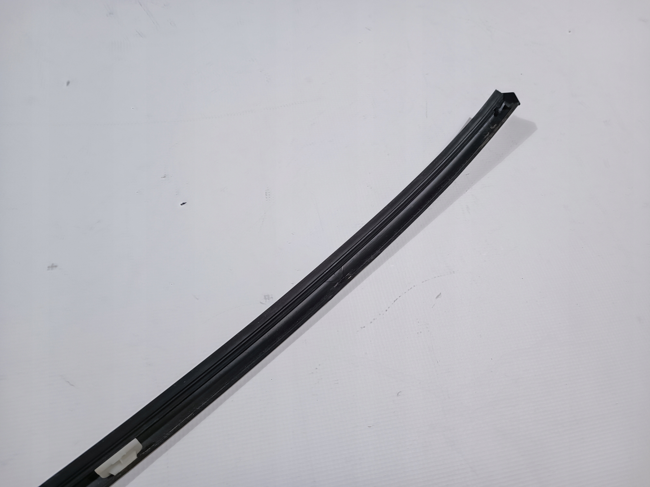moulding windows rear part bonnet boot Ford Flex 2013