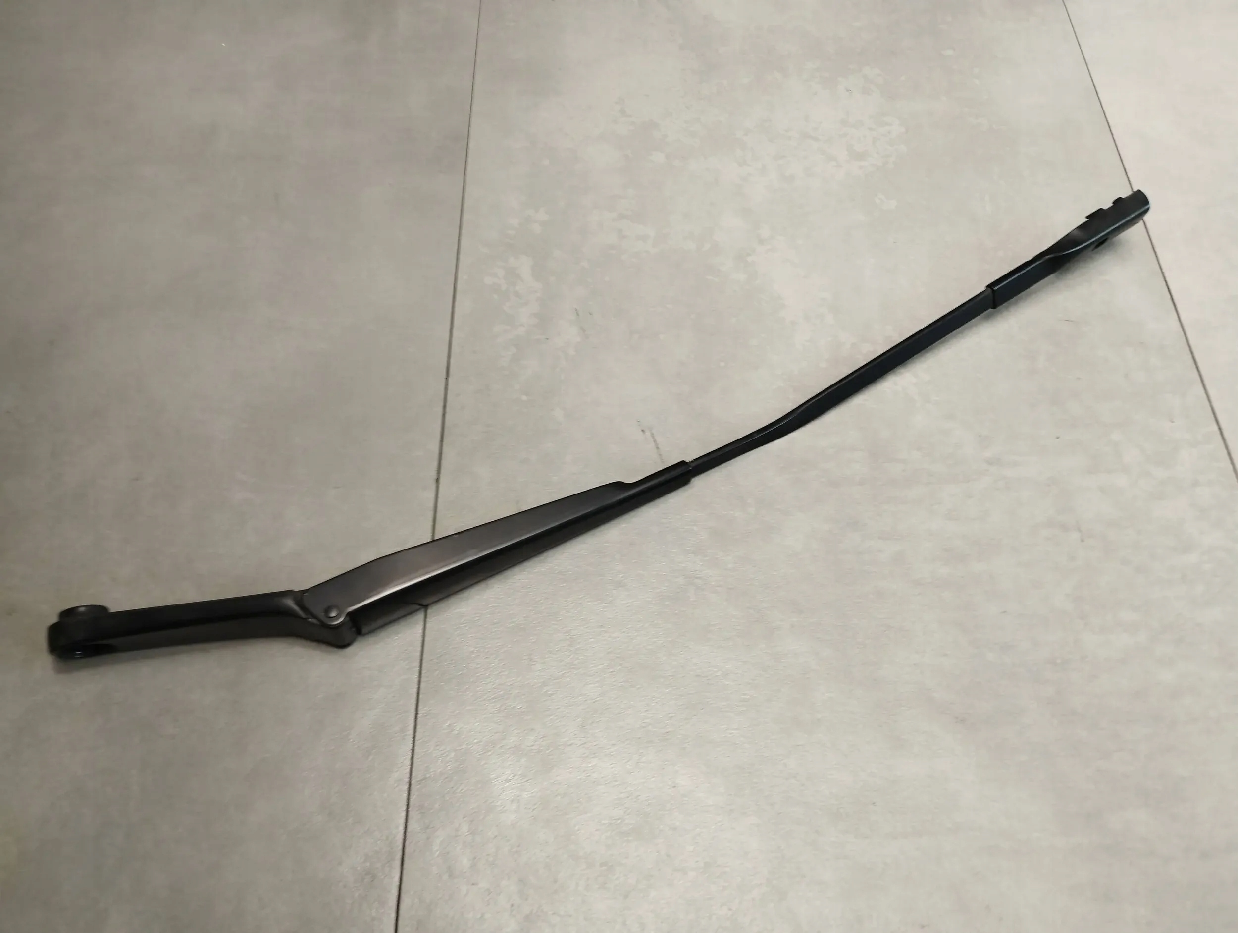 Audi A6 C7 4G wiper arm left 4G1955407D