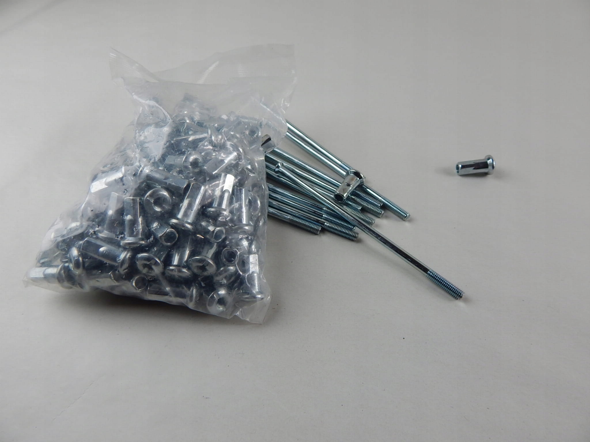 

Szprycha Ural Krótka Falbana Jakość Q