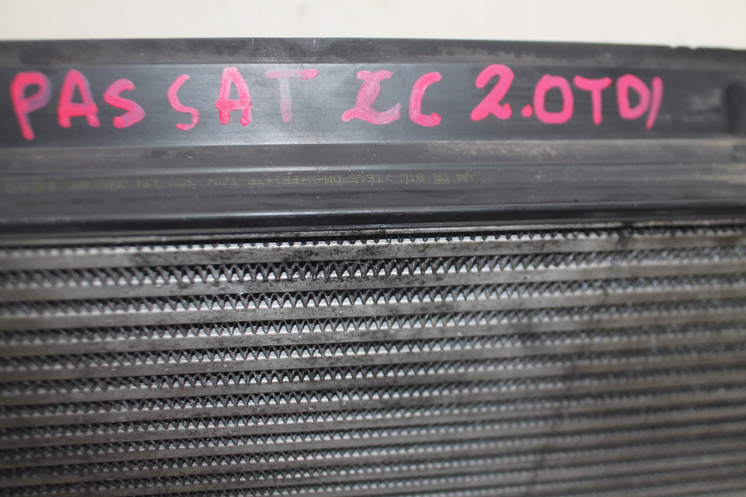 Kühler luft INTERCOOLER 3C0145805AK VW PASSAT CC 2.0 TDI