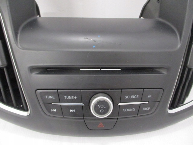 FORD FOCUS III PANEL RAMKA RADIA F1ET18K811HD Typ samochodu Samochody osobowe