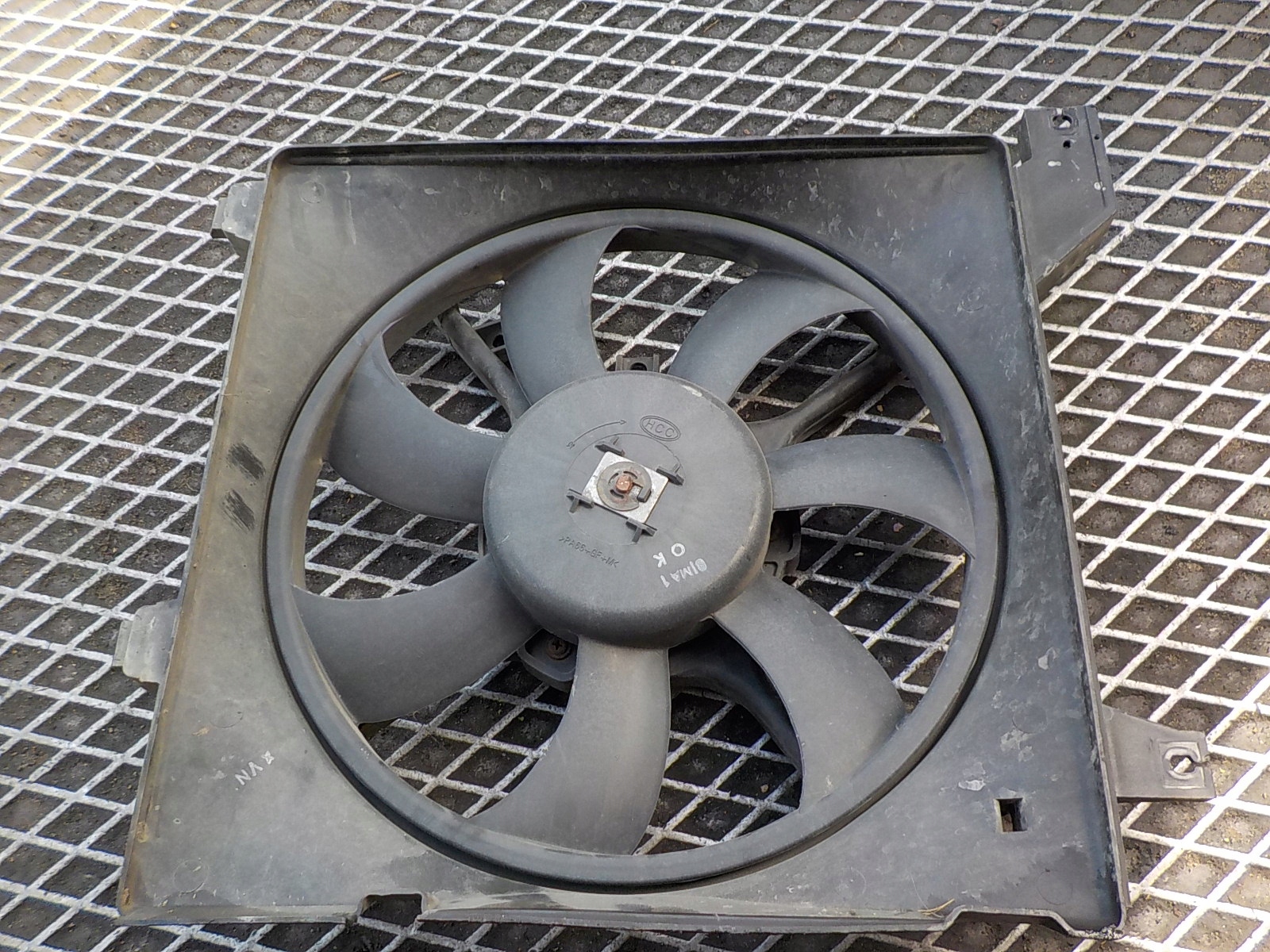HYUNDAI COUPE II 1.6 16V B fan module radiator 25386-2C000
