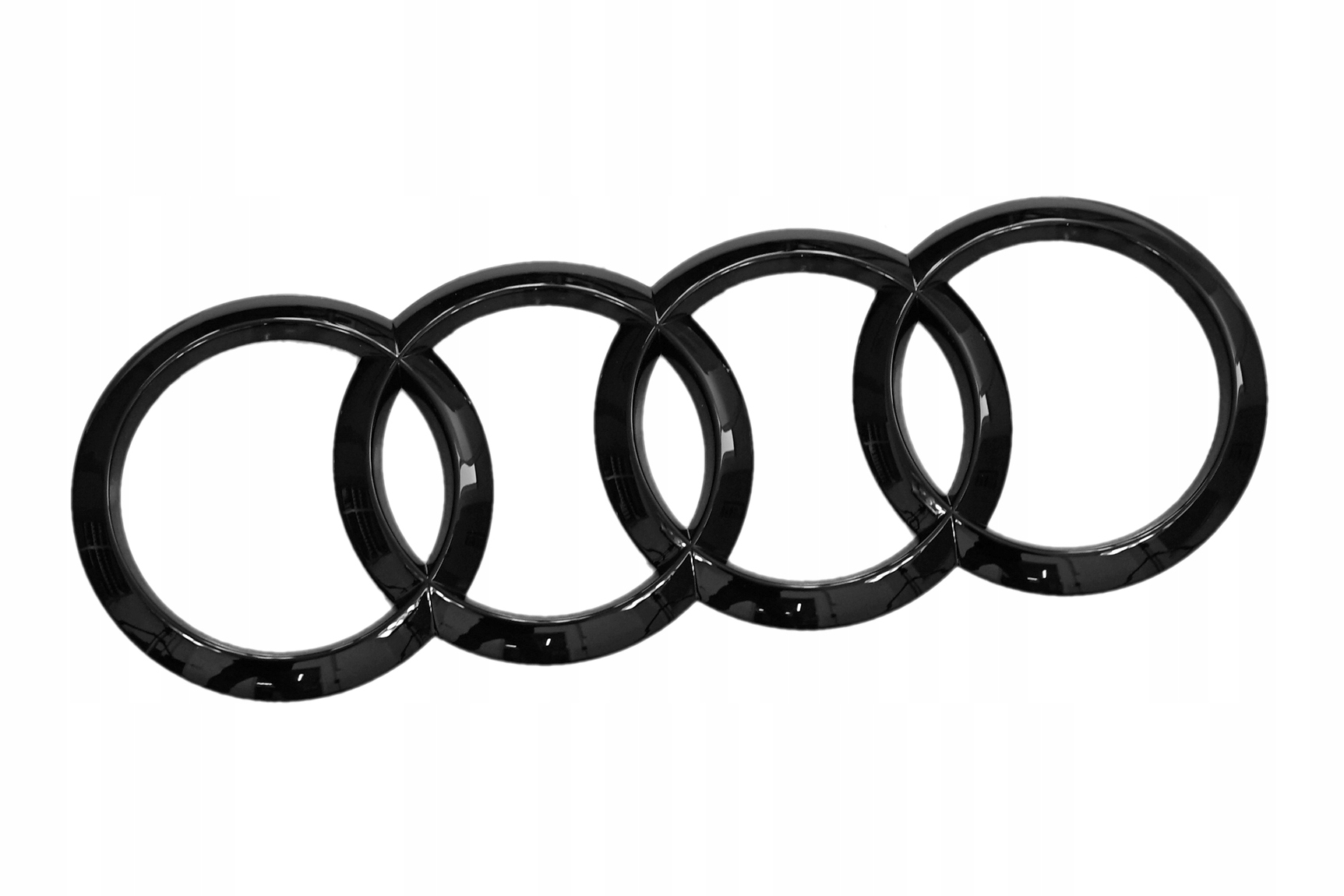 ЗНАЧЕК ЕМБЛЕМА AUDI ЧЕРНЫЙ ЗАД. Q5 SPORTBACK 2017