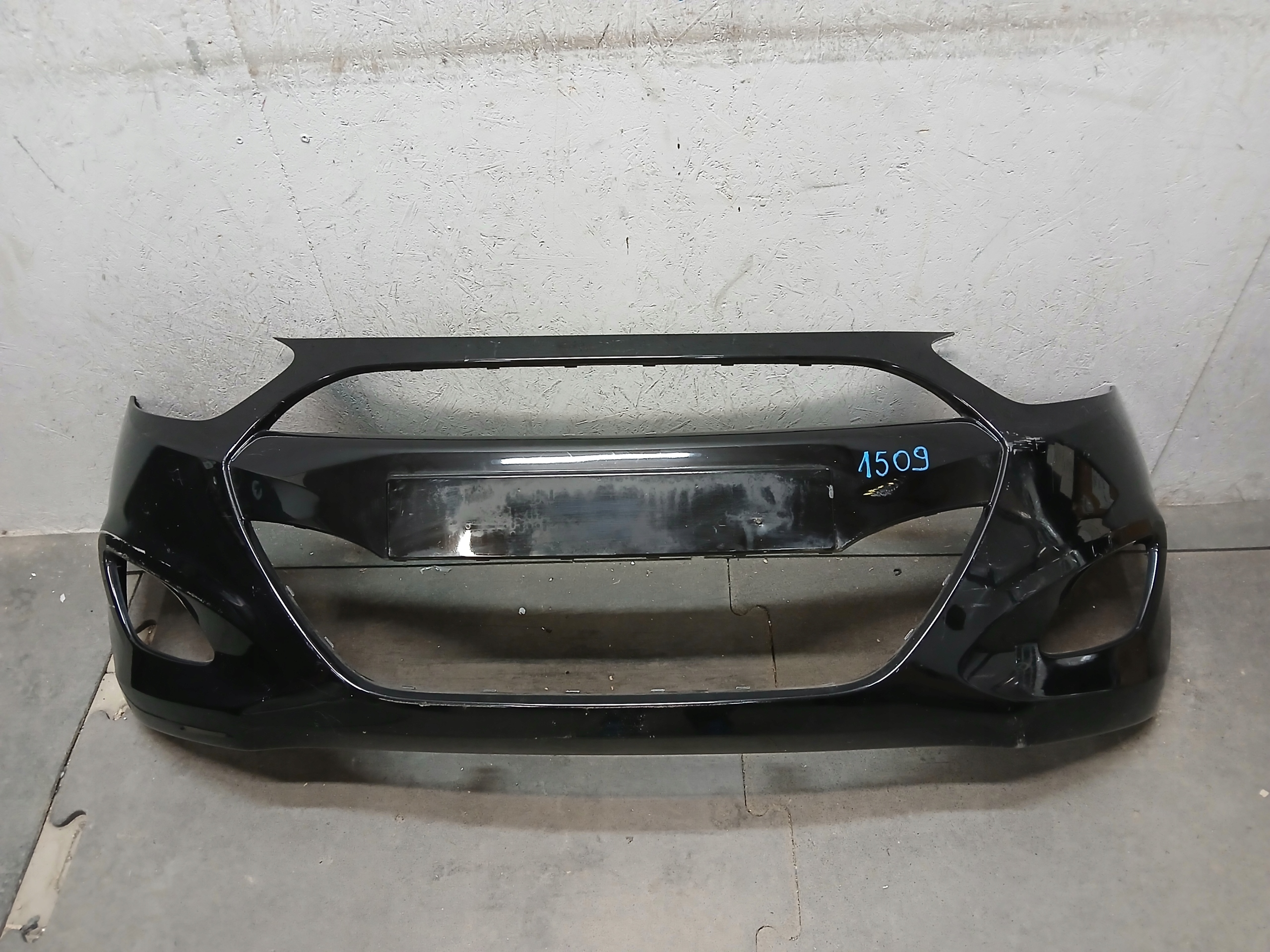 bumper front HYUNDAI I10 and 1 LIFT 10-13