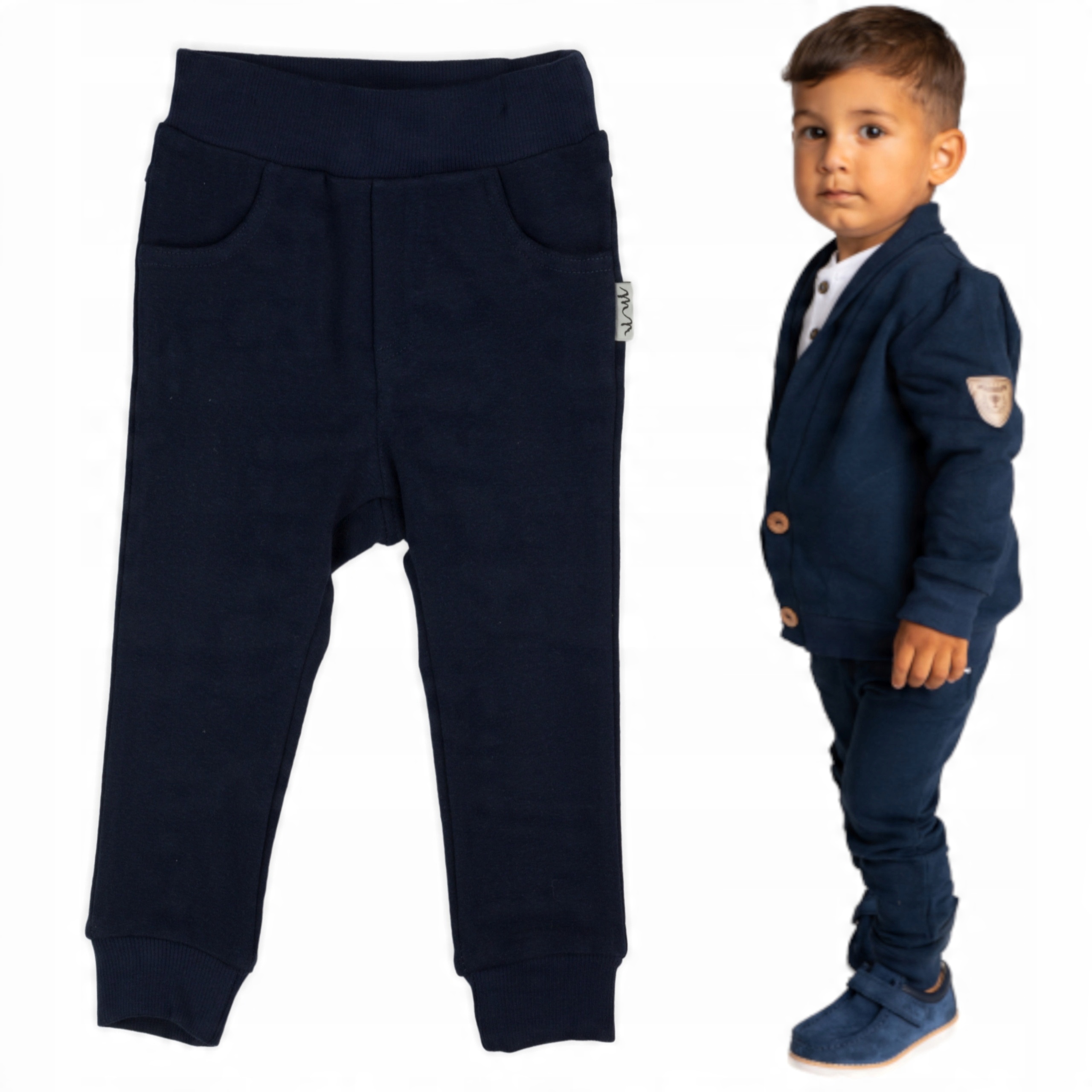 

Granatowe spodnie Mix 92