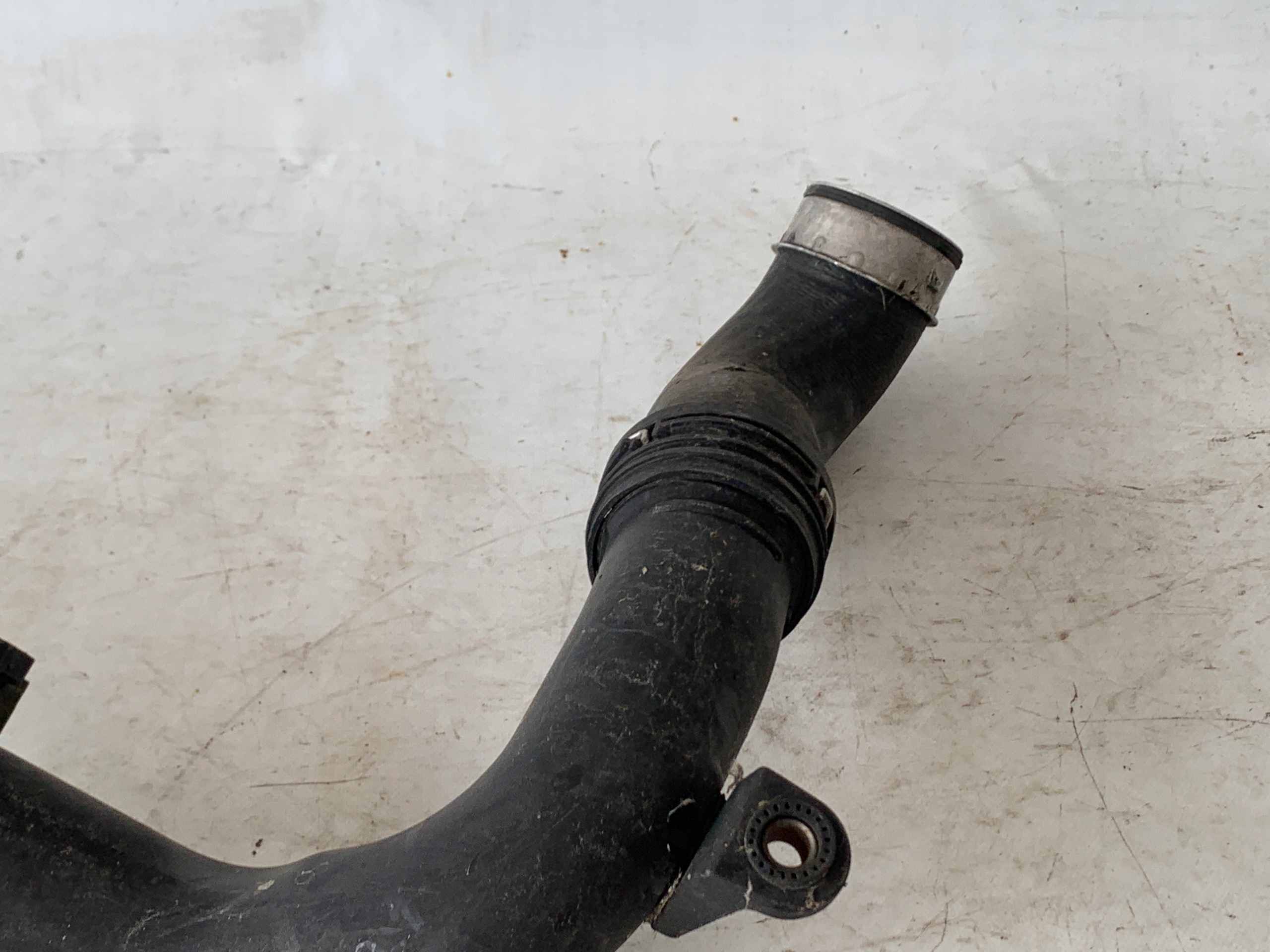 # crijevo interkulera PASSAT B6 1K0145838D 1K0145834L