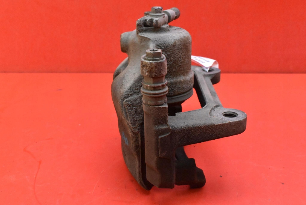 caliper brake right front VW PASSAT B8 2.0 TDI 190 KM LIFT 19-21