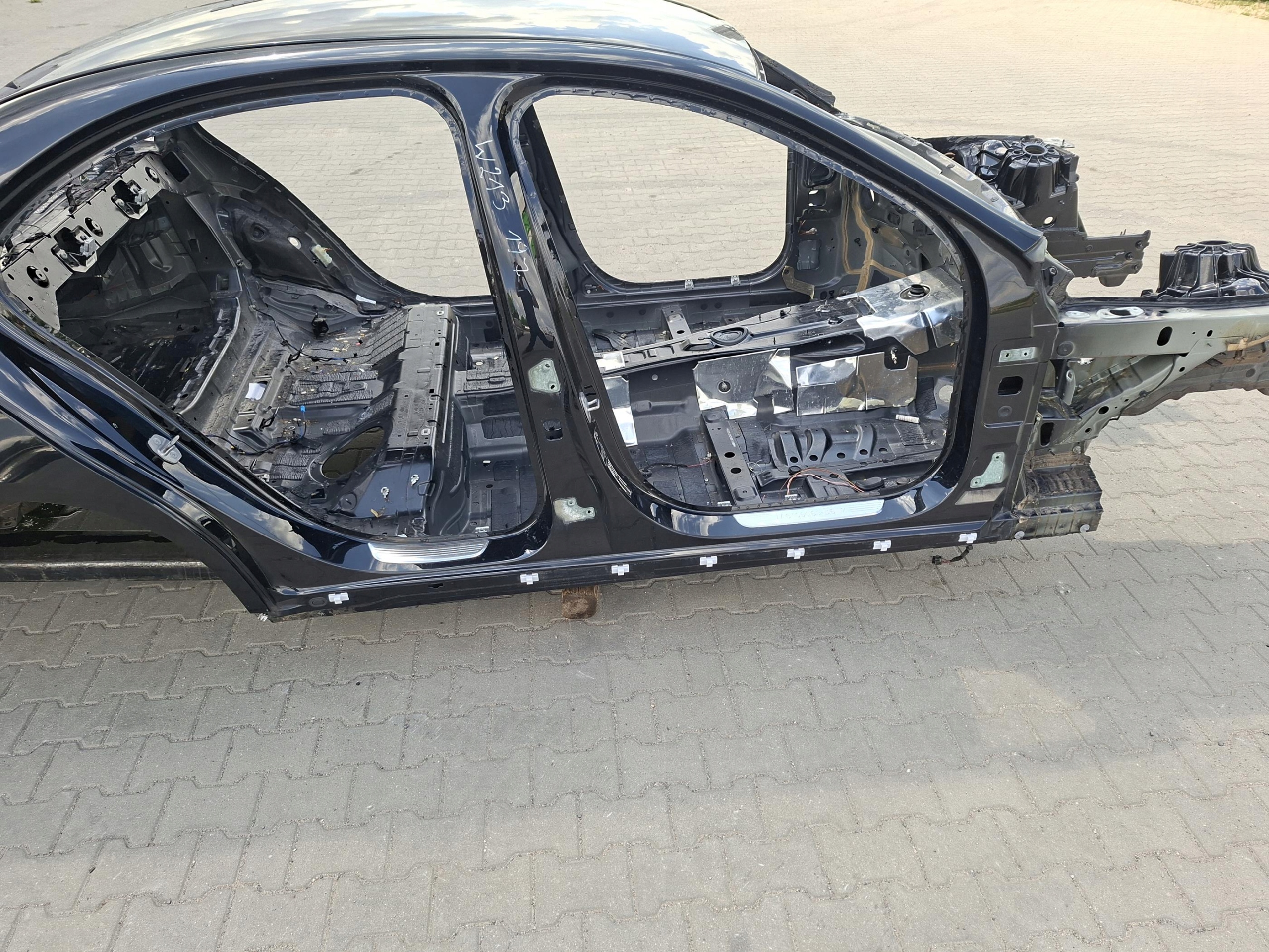 threshold right pillar central fender rear right MERCEDES E W213 sedan 197