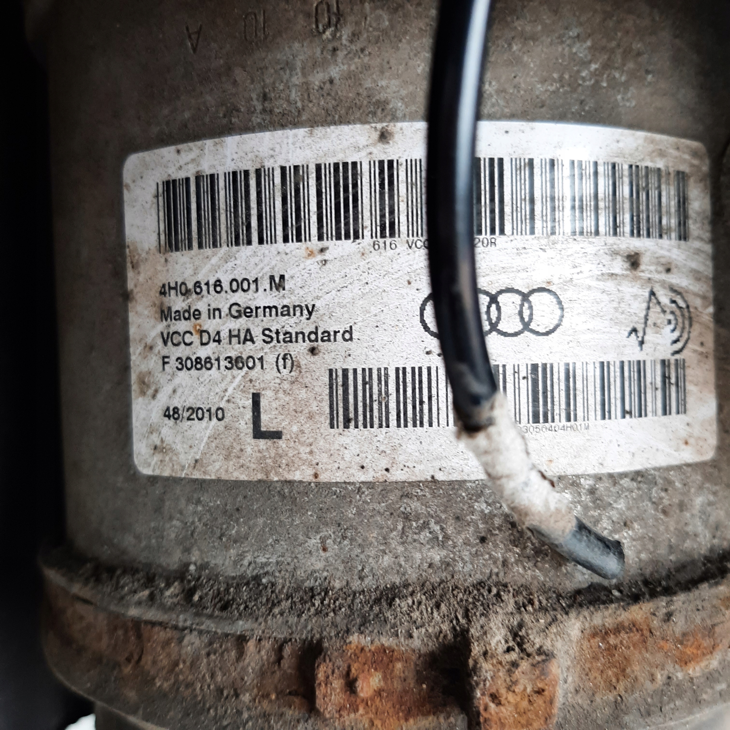 shock absorber left rear part AUDI A8 D4 4H0616001M