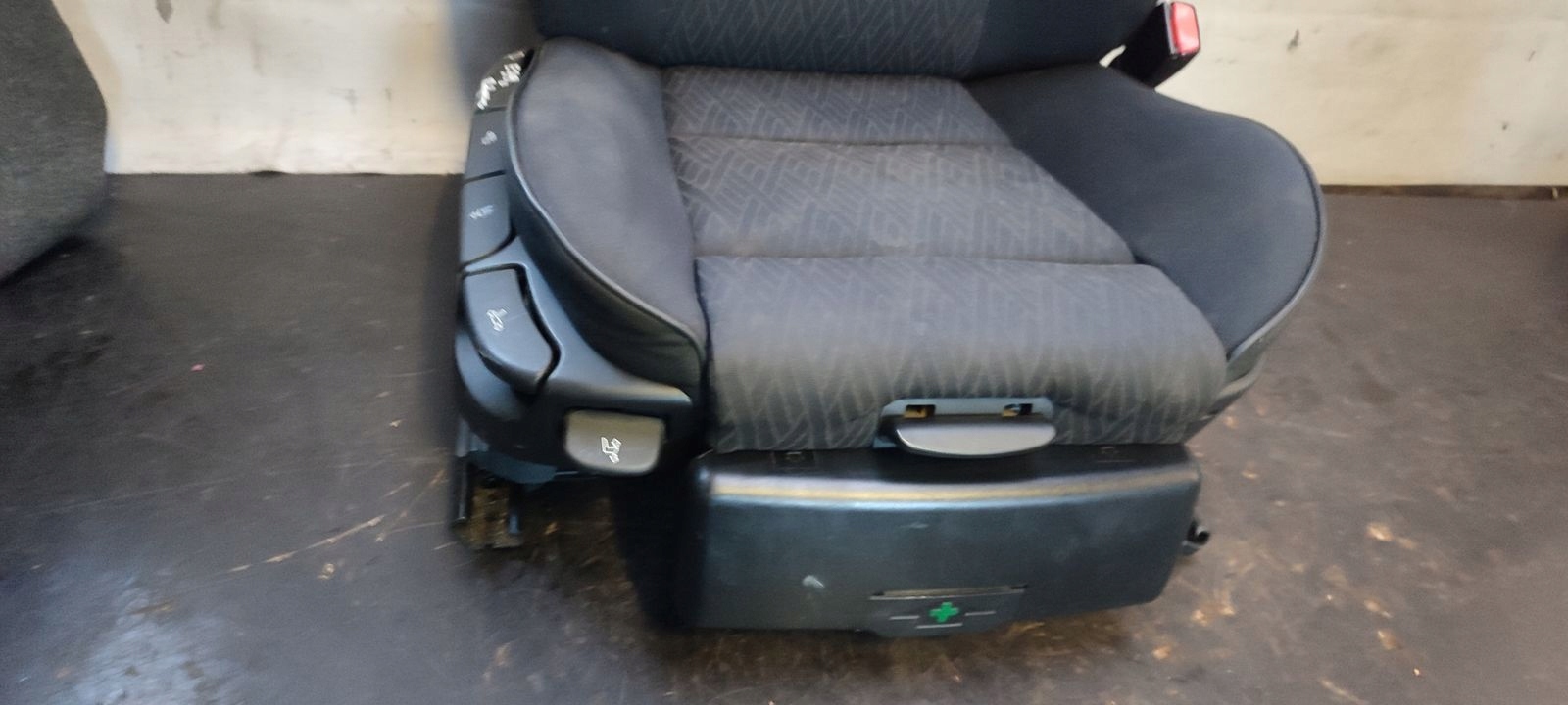 Sitz Sitze komplet SPORT BMW E39 kombi 303/9