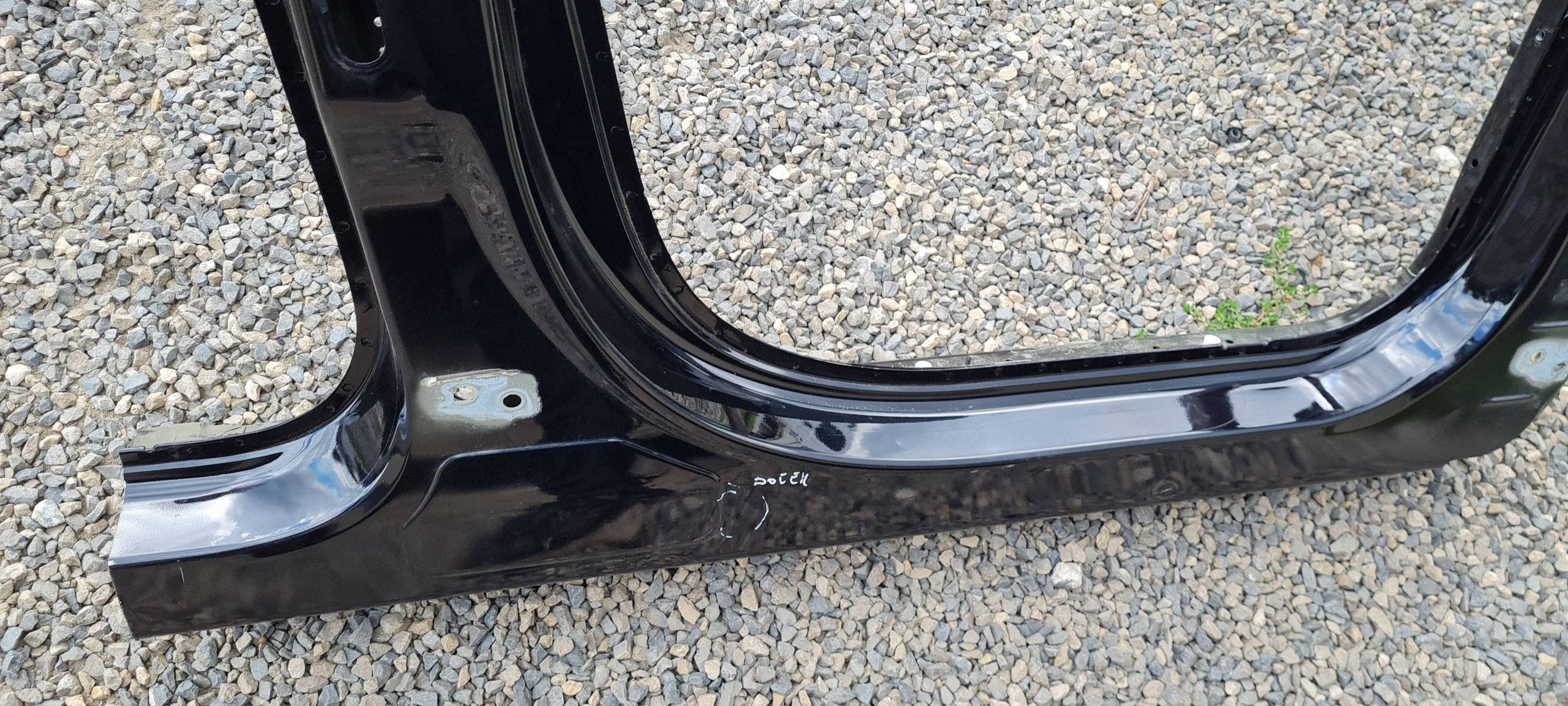 Ford Edge II 2020 ST LIFT threshold side of the threshold pillar right right quarter