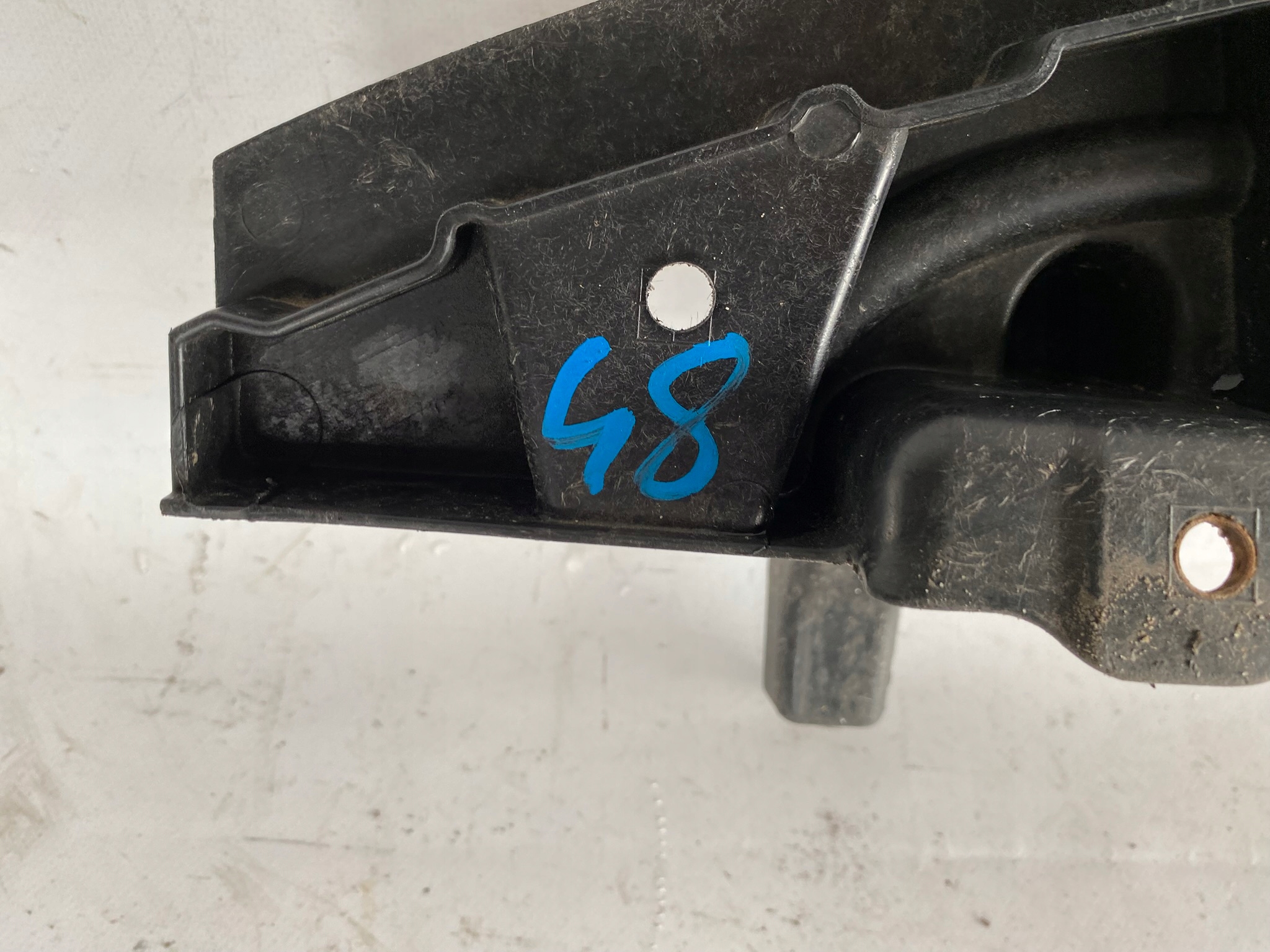 VW GOLF V 03- pillar bumper support front 1K0807093C